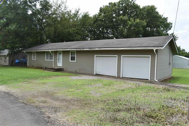 111  Taylor  Havana, AR