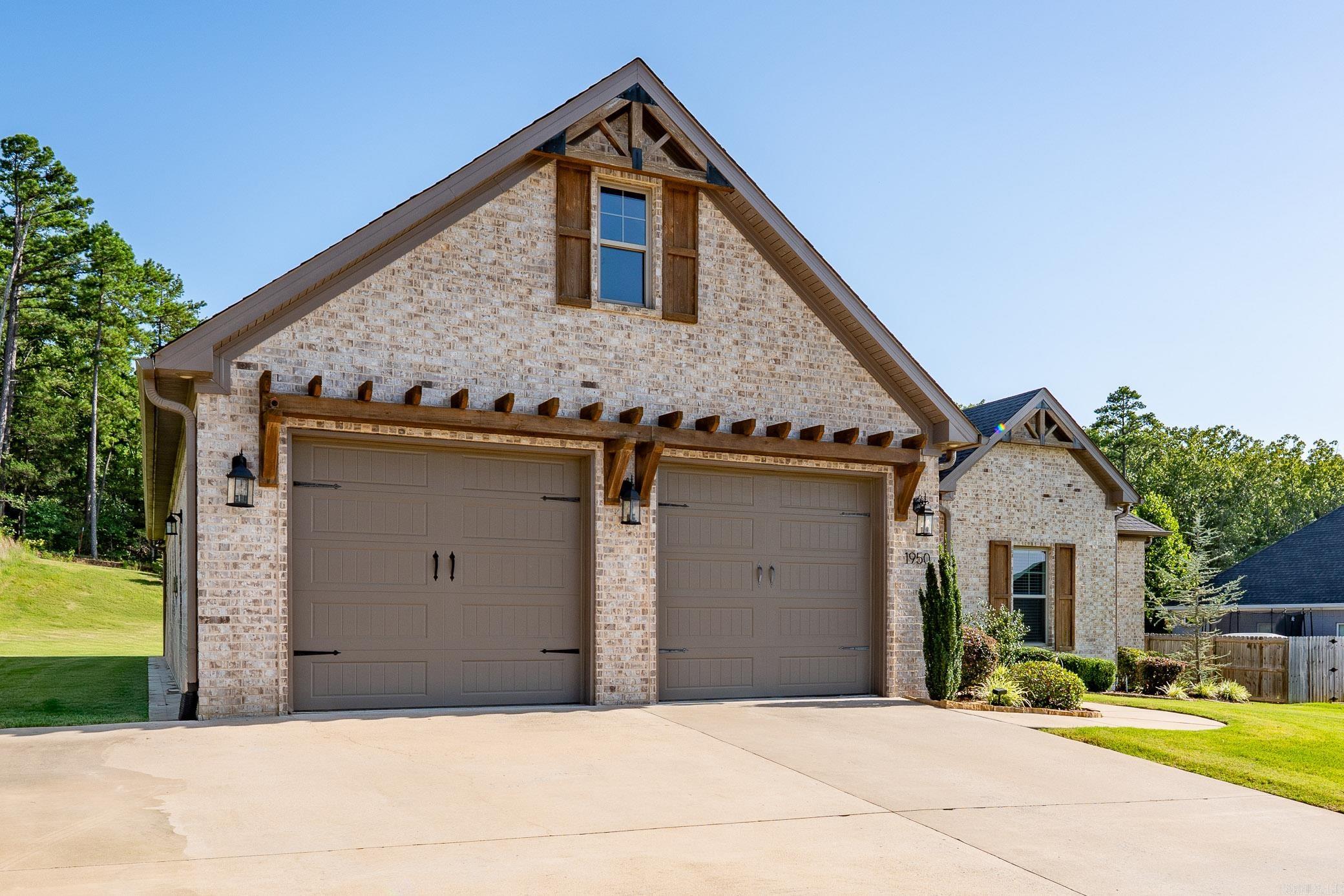 1950 Josh Dr  Conway, AR
