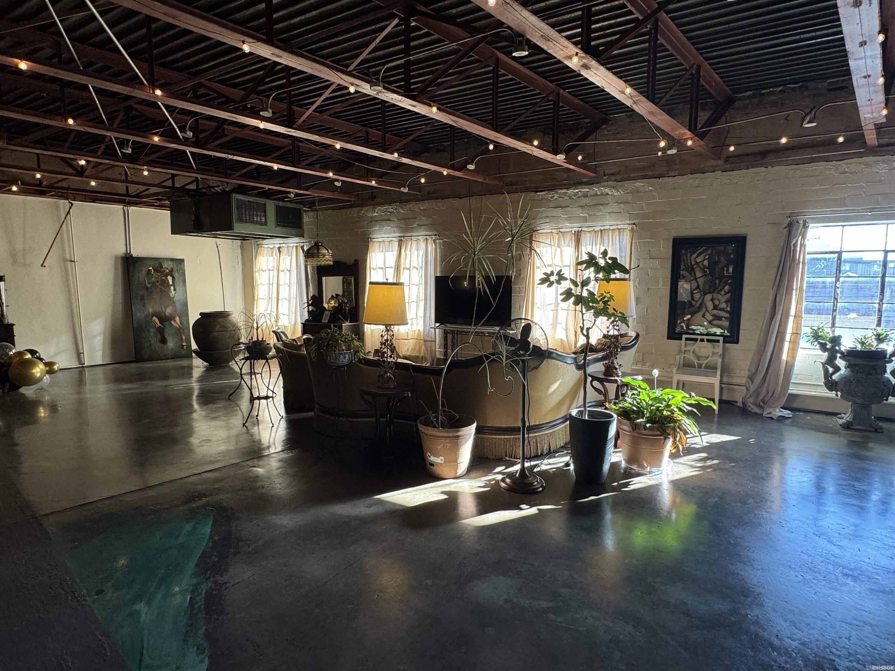 1010 Central  Hot Springs, AR