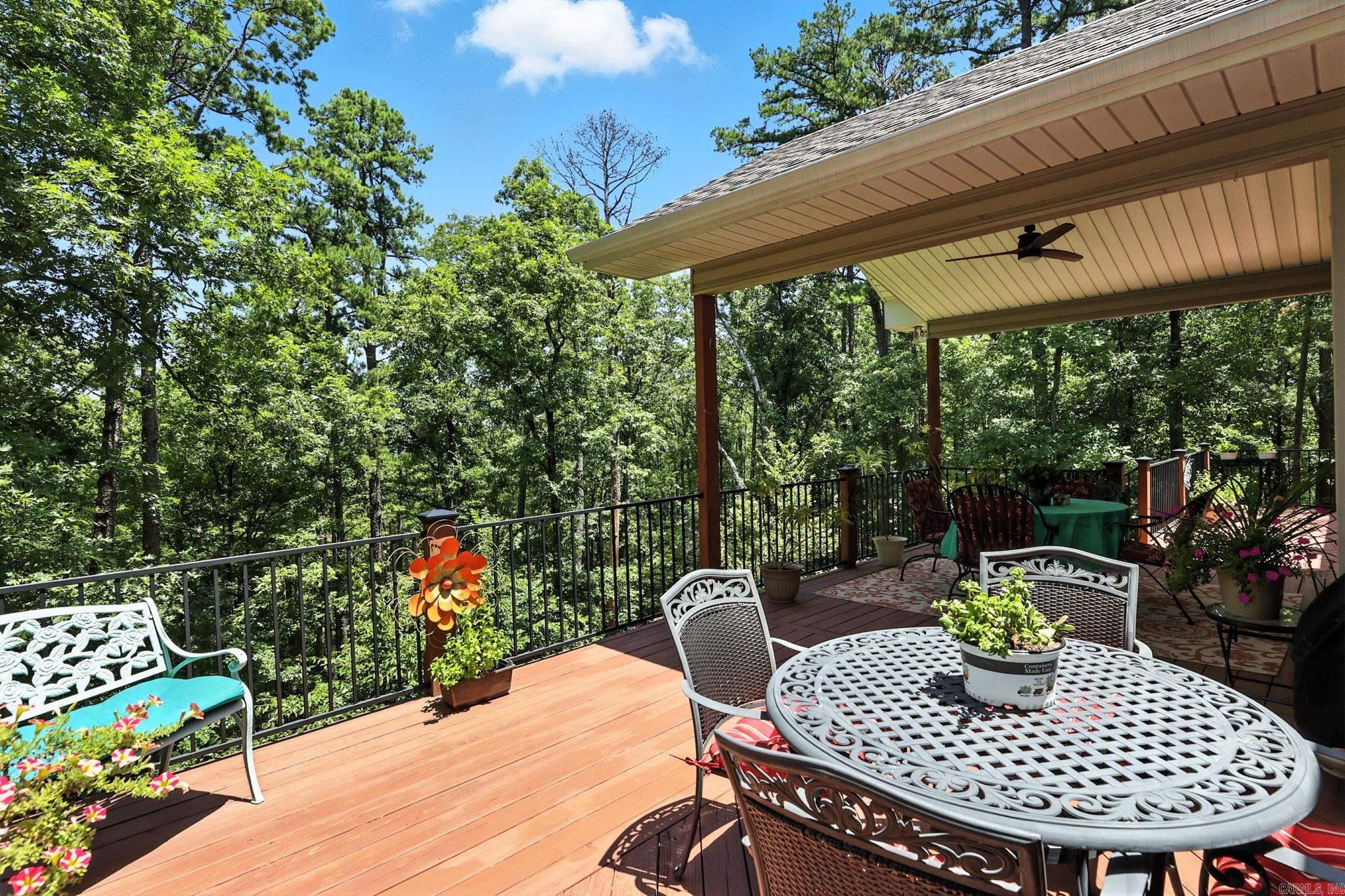 10 Devaca  Hot Springs Village, AR