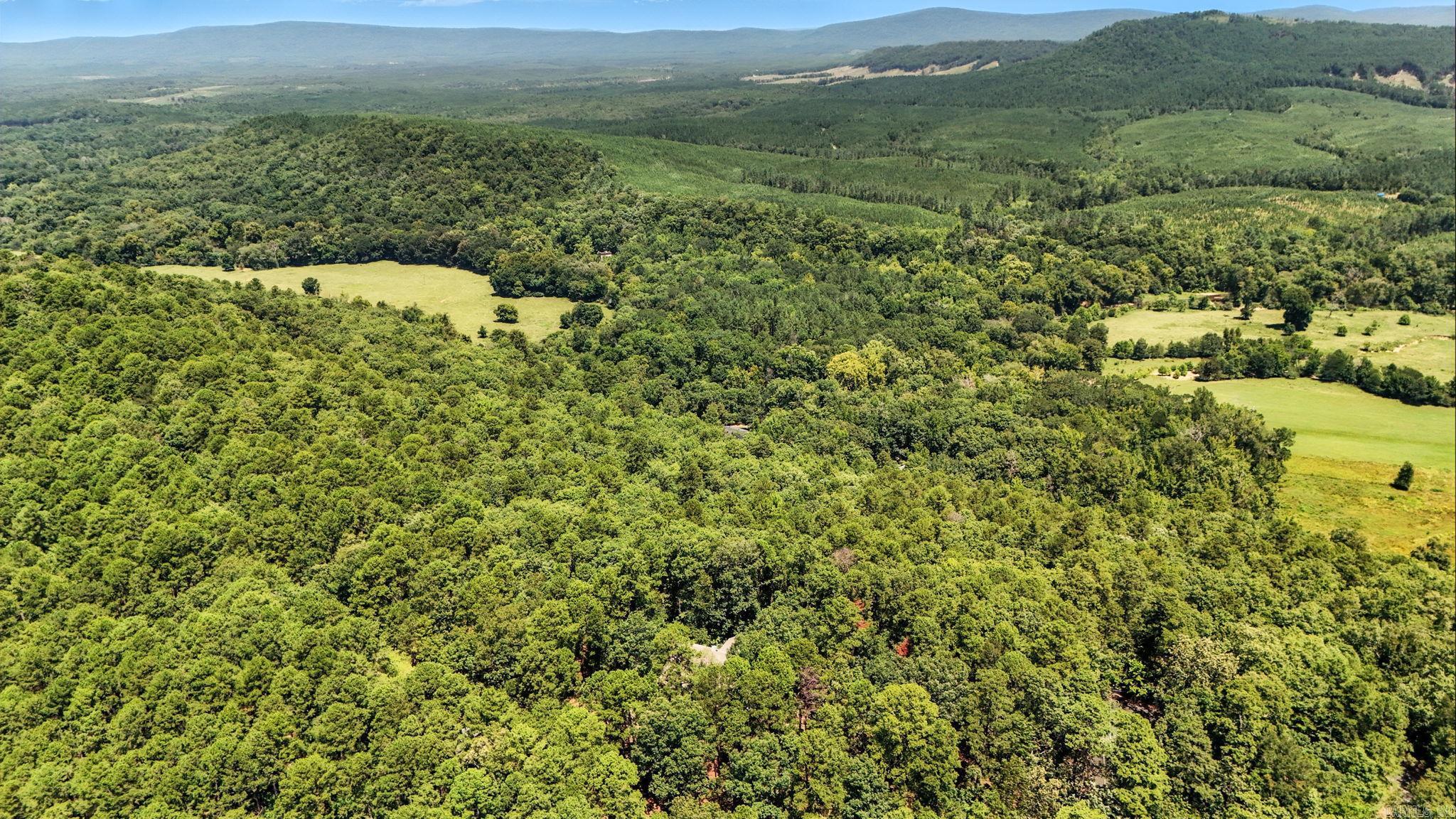 10 Devaca  Hot Springs Village, AR