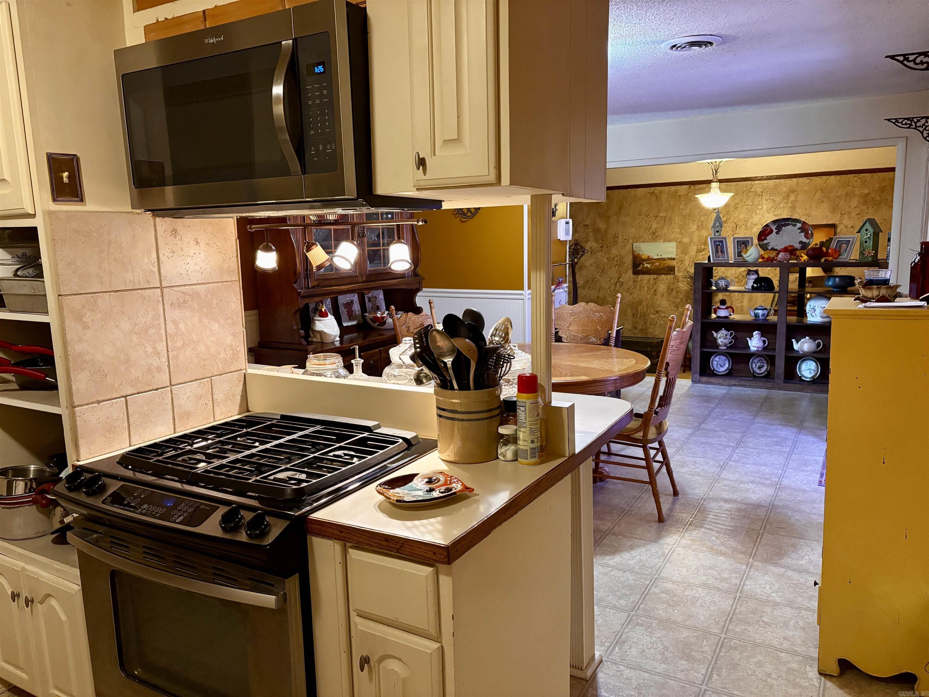 17 Deerwood  Morrilton, AR