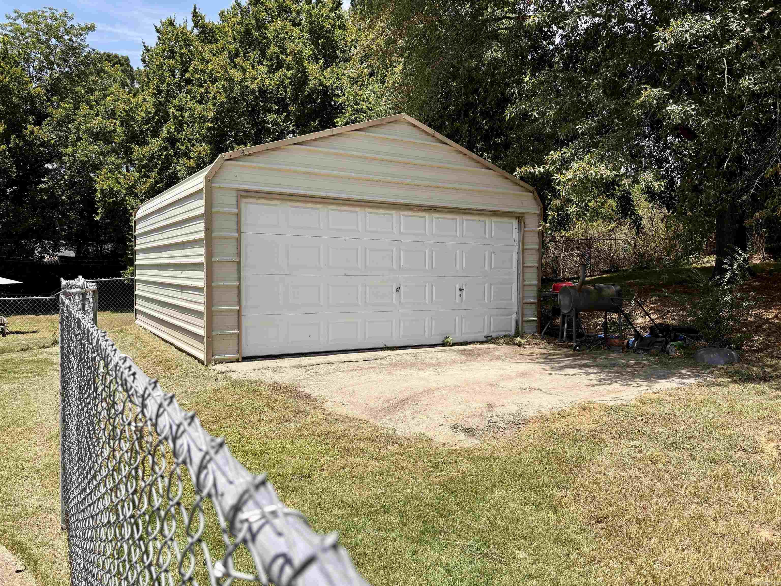 17 Deerwood  Morrilton, AR