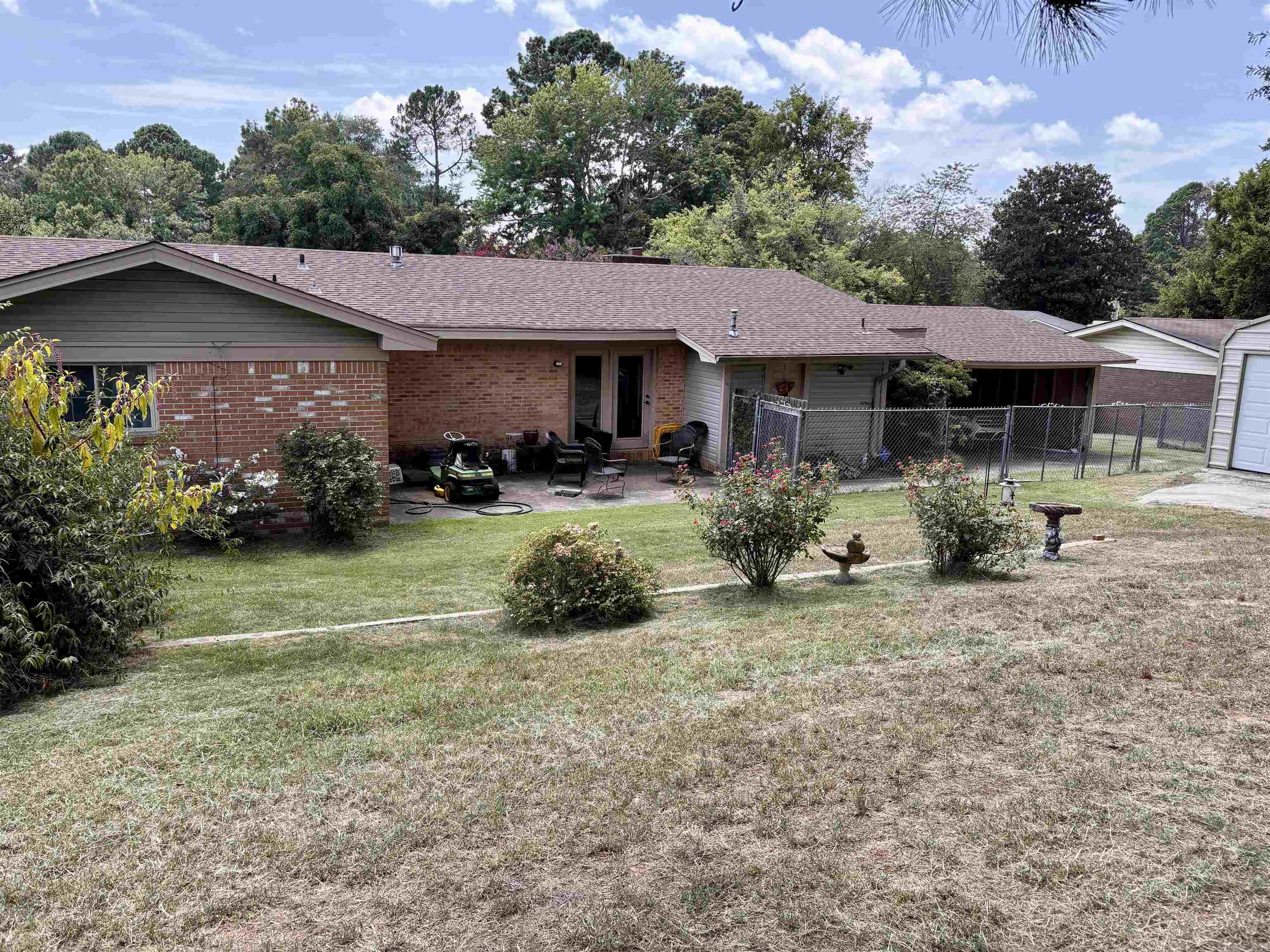 17 Deerwood  Morrilton, AR
