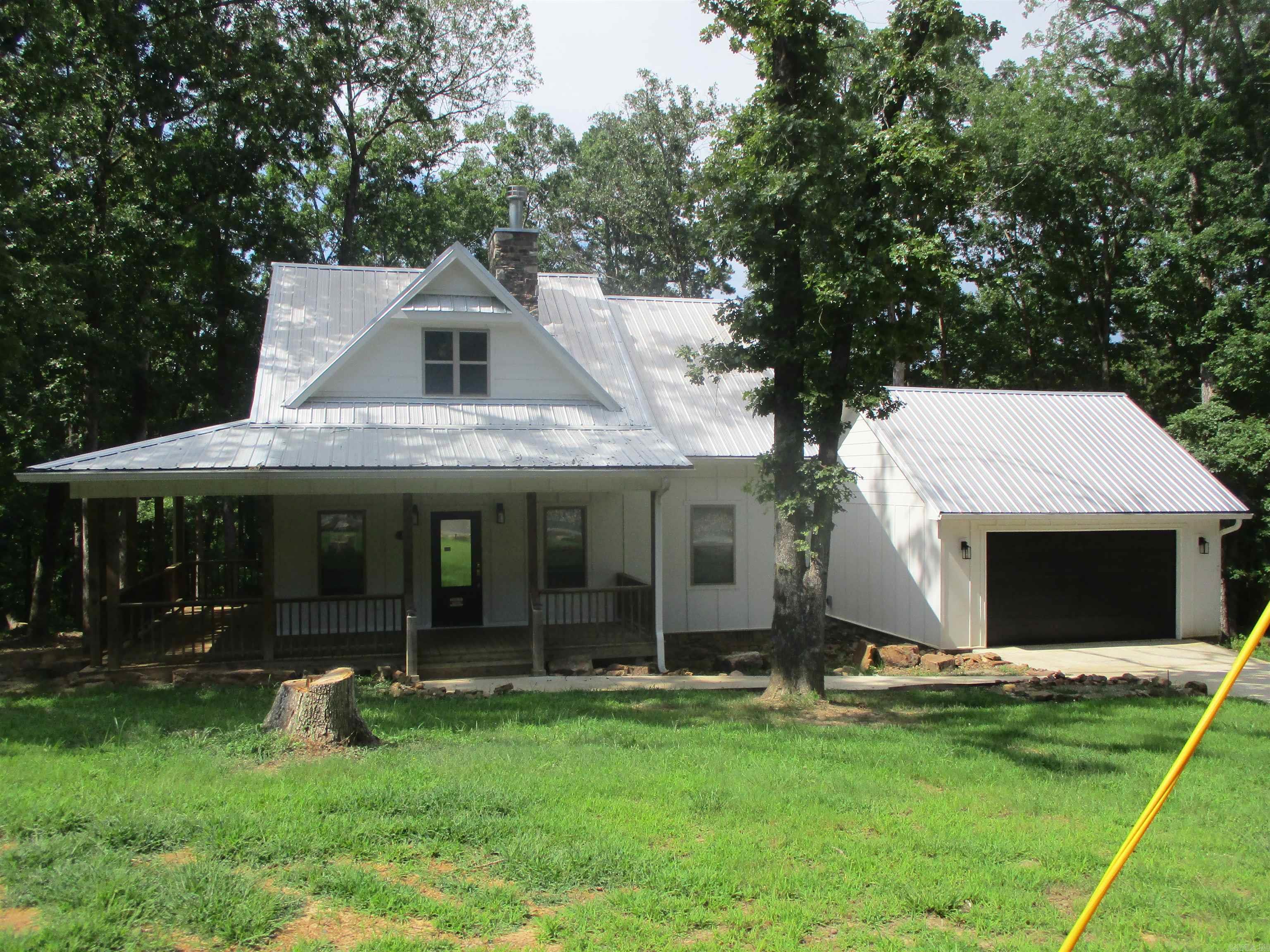 9 Lauras  Heber Springs, AR