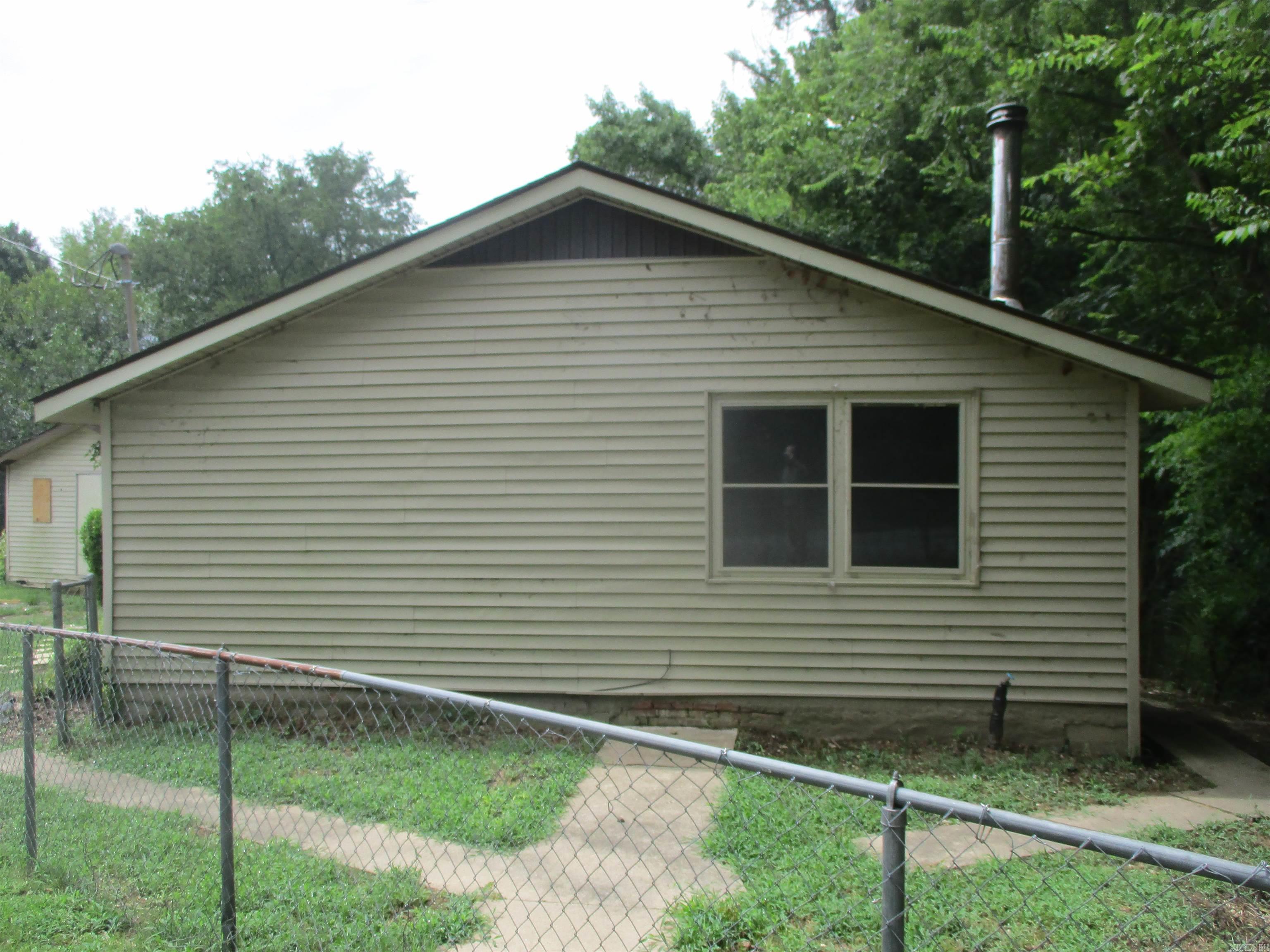 208 Pleasant Valley  Hot Springs, AR
