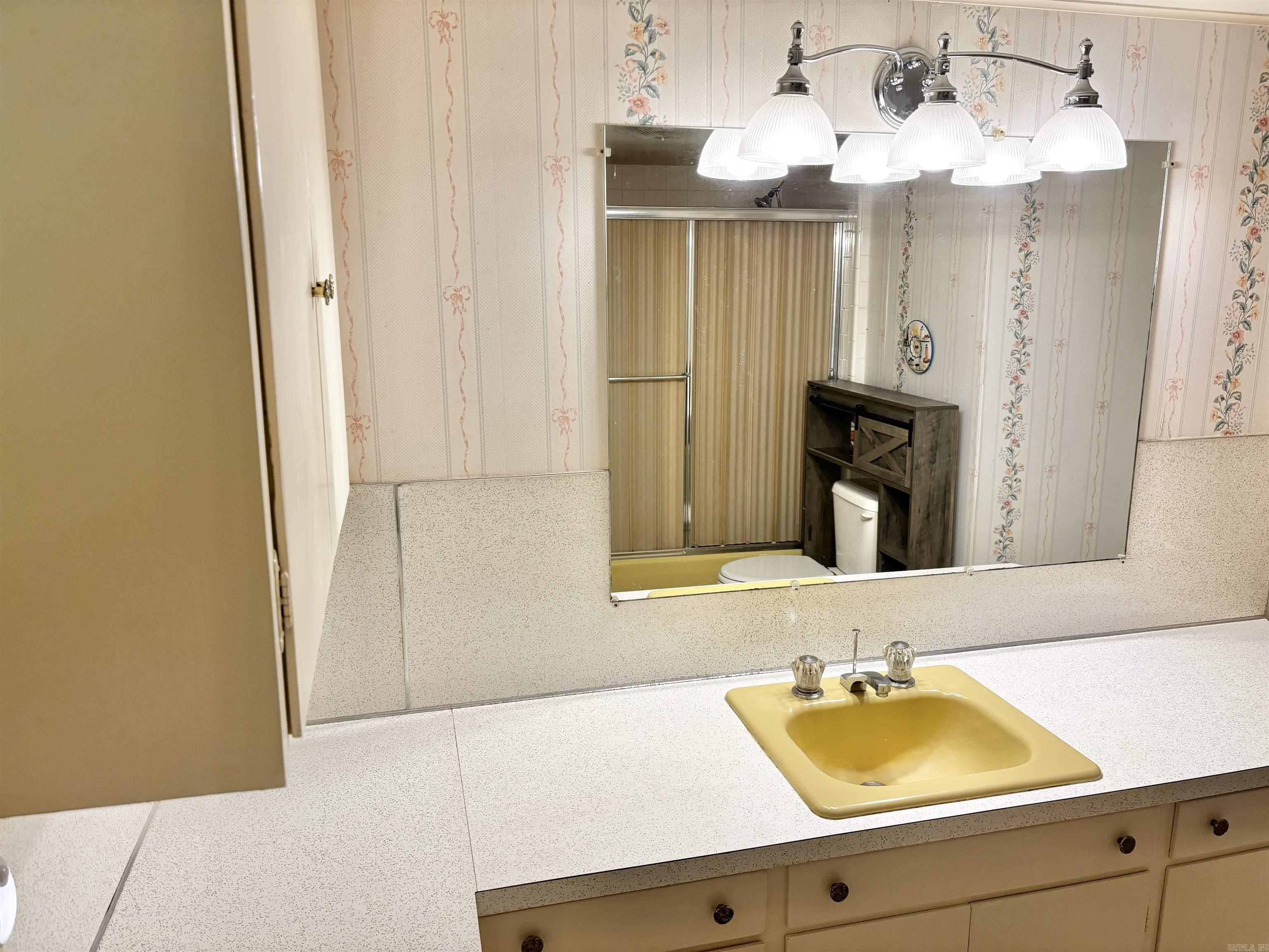 407 N Oak  Morrilton, AR