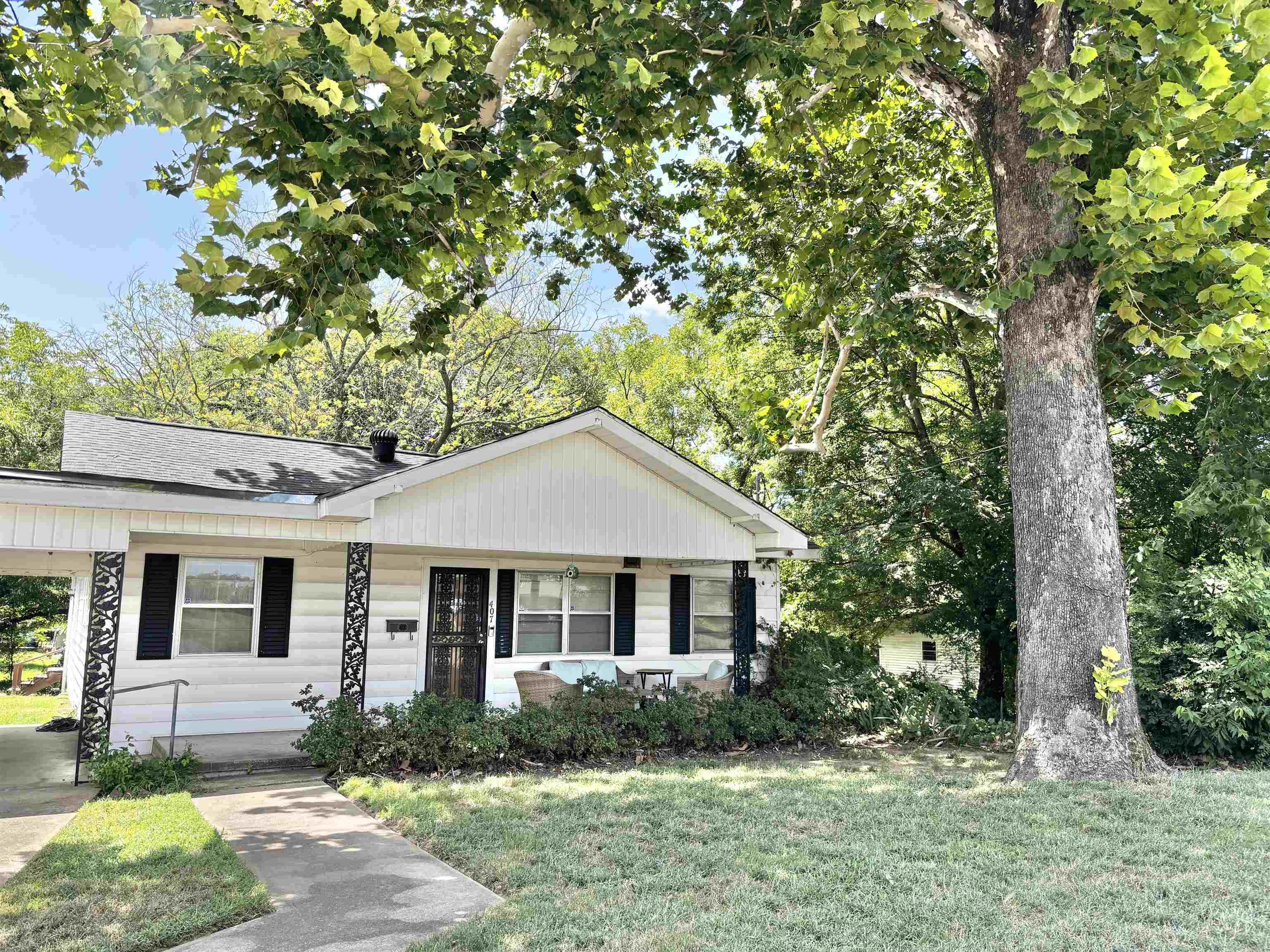 407 N Oak  Morrilton, AR