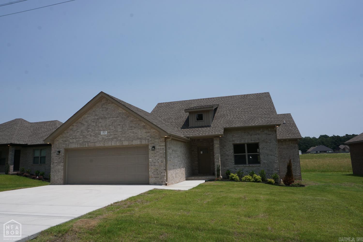 1804 N Oak  Brookland, AR