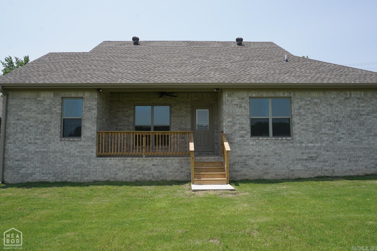 1804 N Oak  Brookland, AR