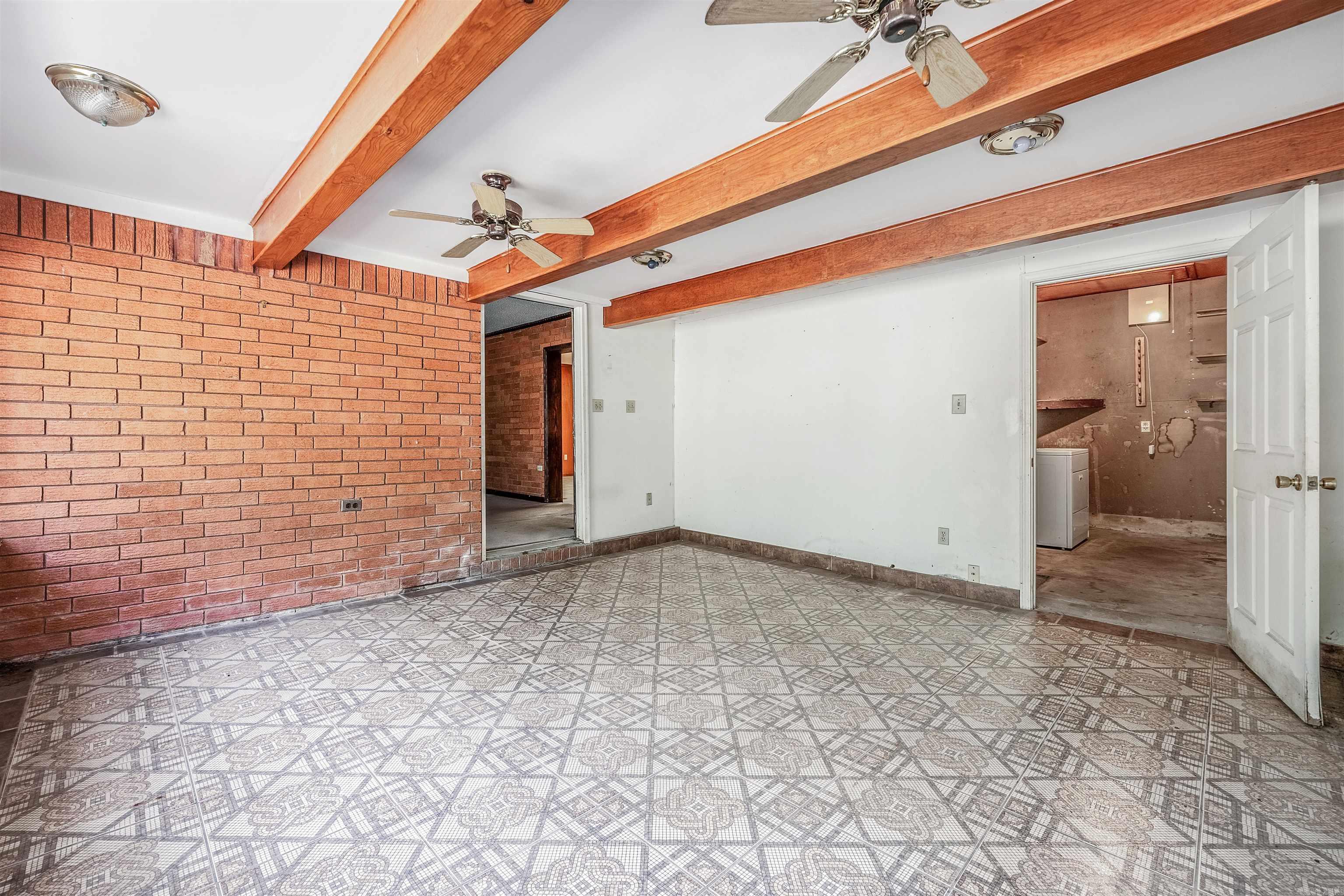 604 E Beverly Ave  Sherwood, AR