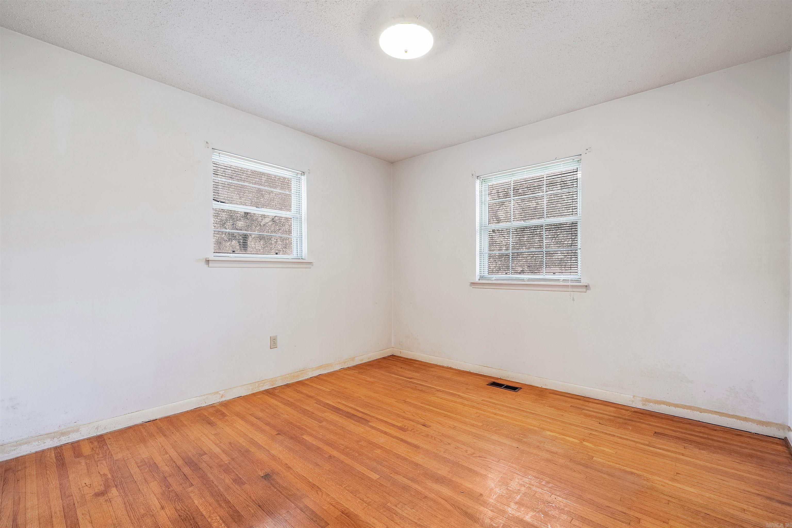 604 E Beverly Ave  Sherwood, AR