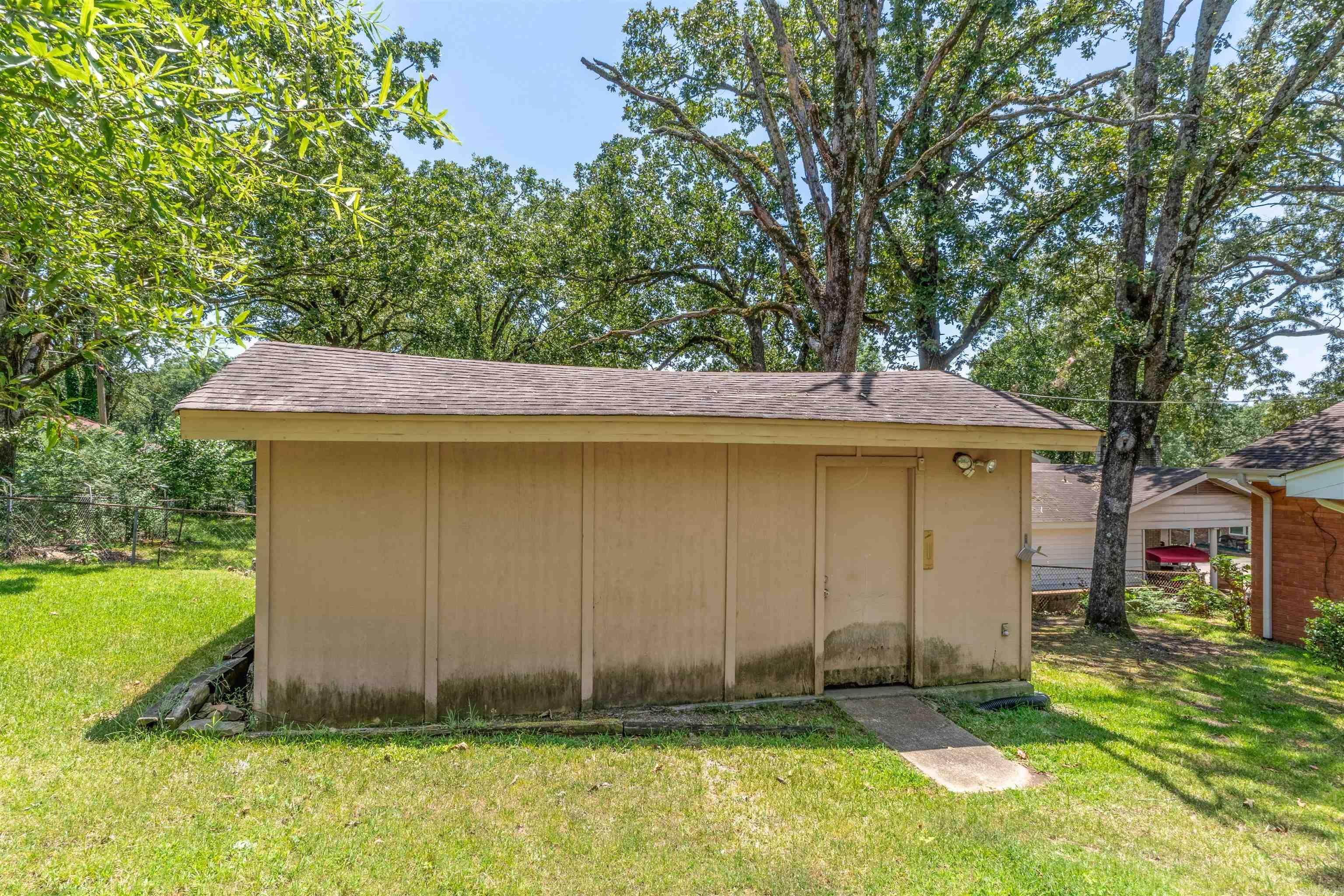 604 E Beverly Ave  Sherwood, AR