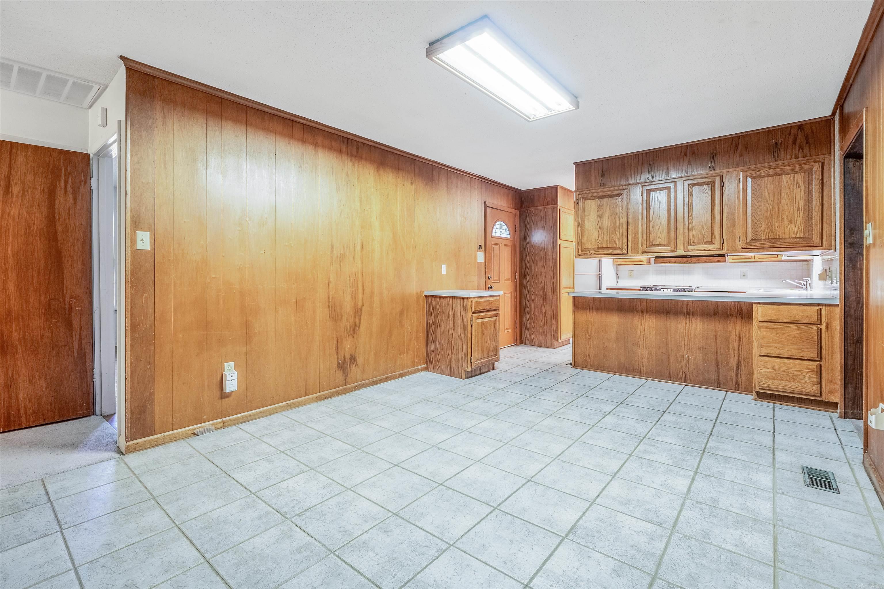604 E Beverly Ave  Sherwood, AR