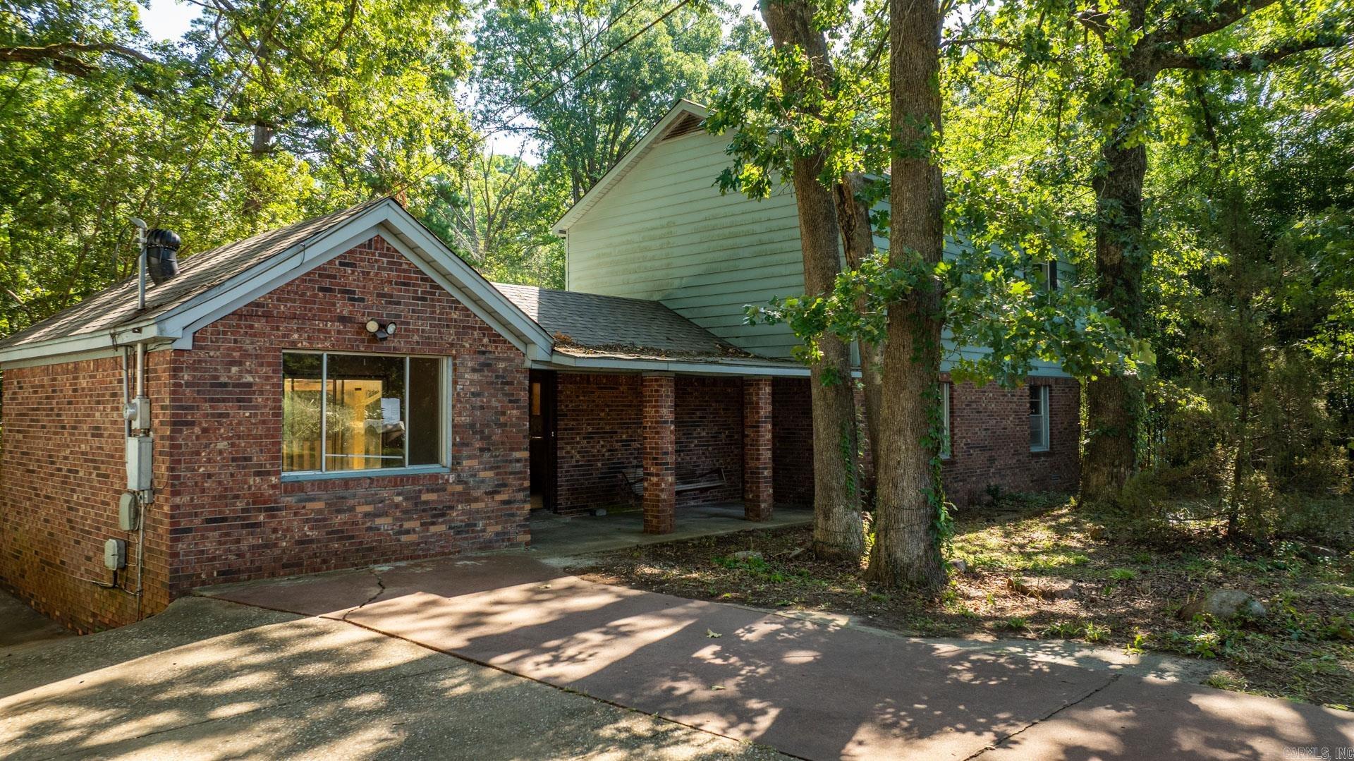8012 Westwood  Little Rock, AR