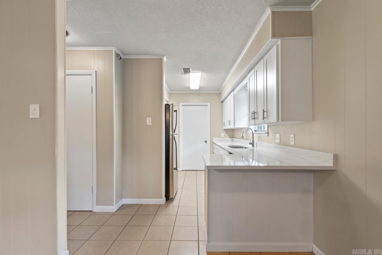 2107 West  Conway, AR