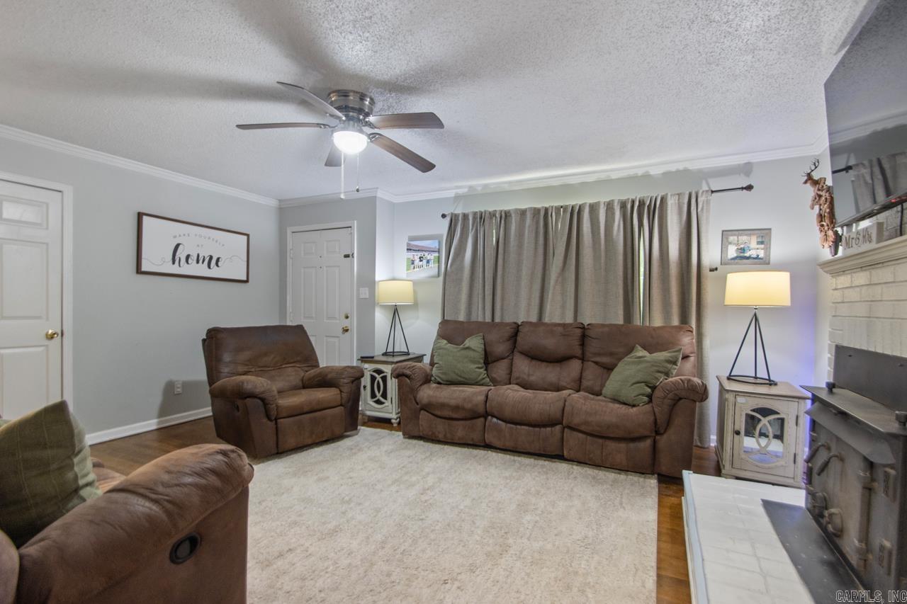 5730 E Sardis Road  Hensley, AR