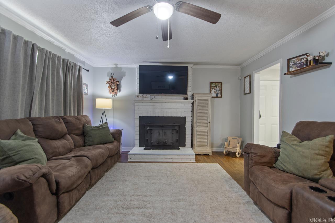 5730 E Sardis Road  Hensley, AR