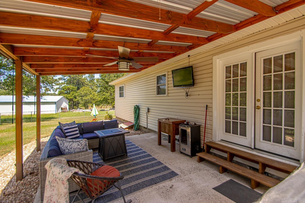 5730 E Sardis Road  Hensley, AR