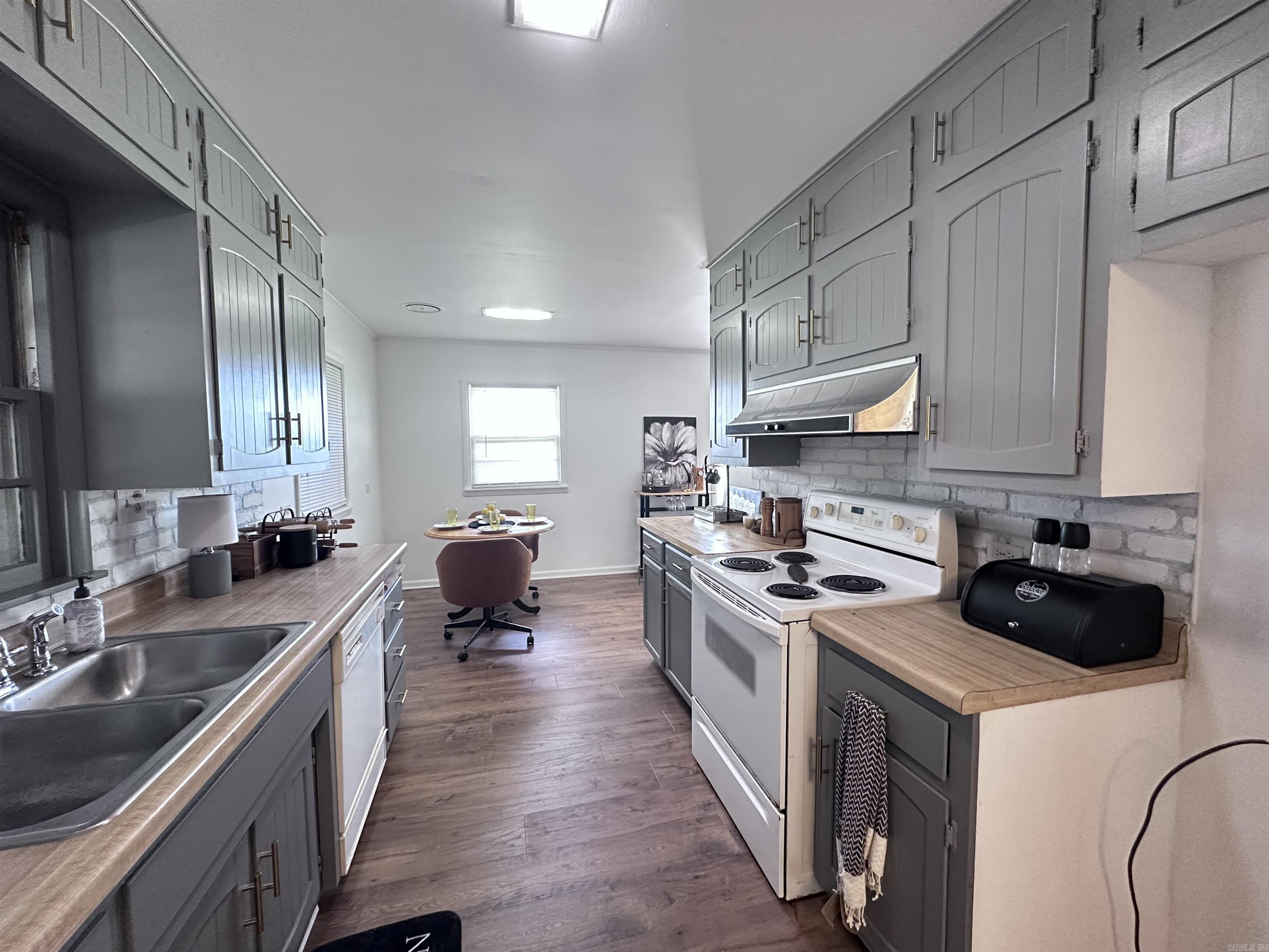 1953 Greene 847  Paragould, AR