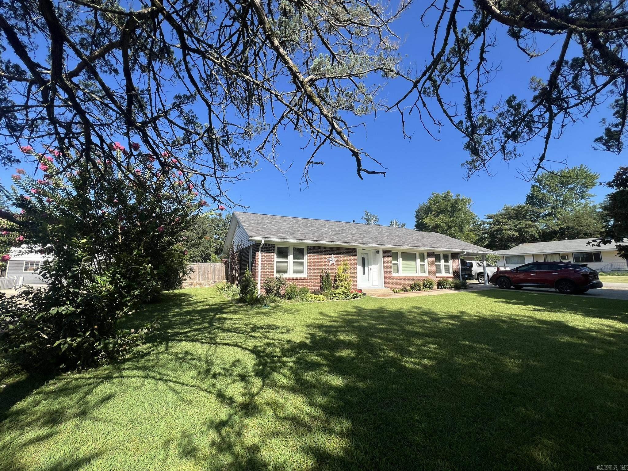 1801 Bethesda  Mena, AR