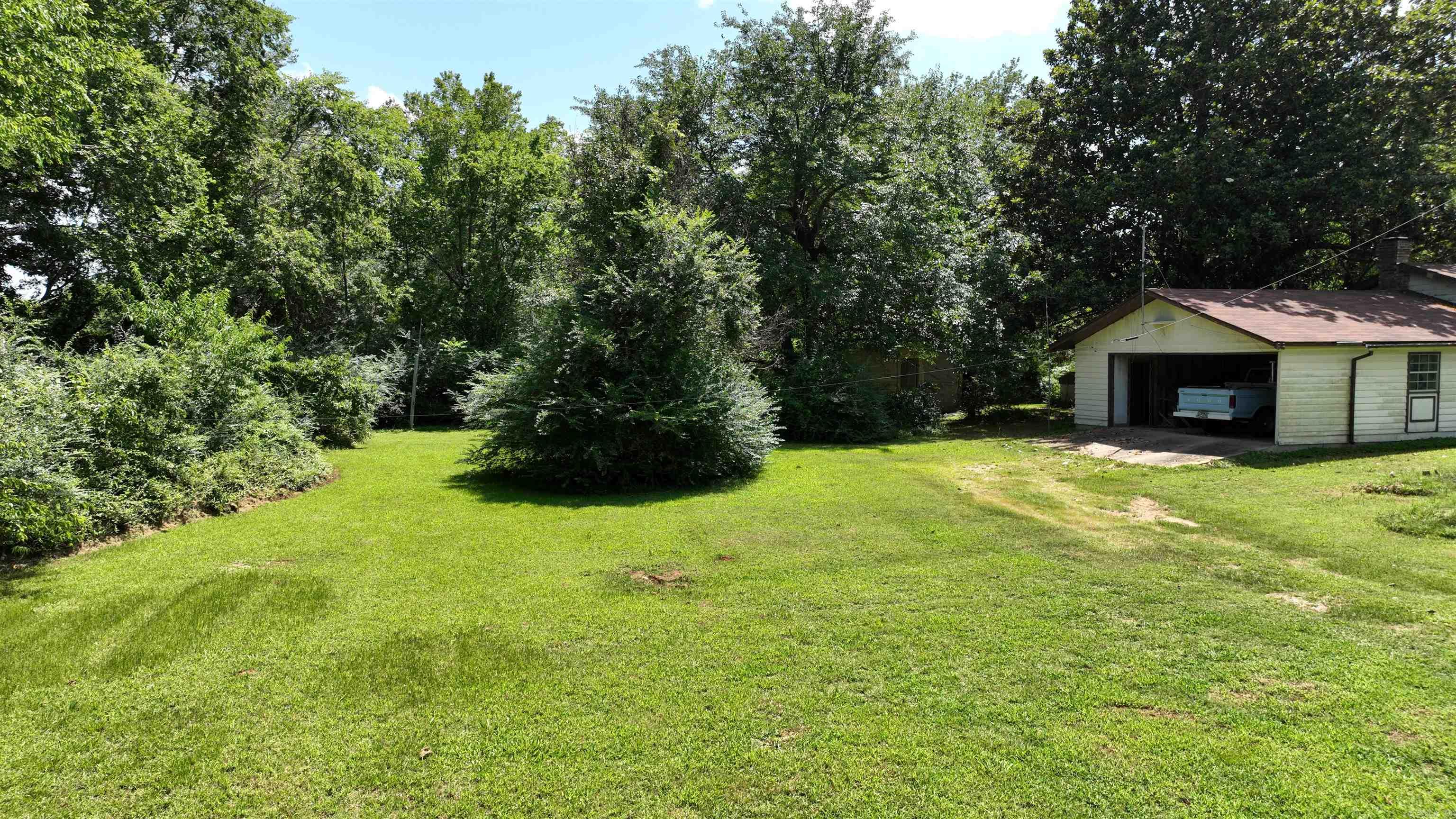 3432 Polk Road 44  Mena, AR