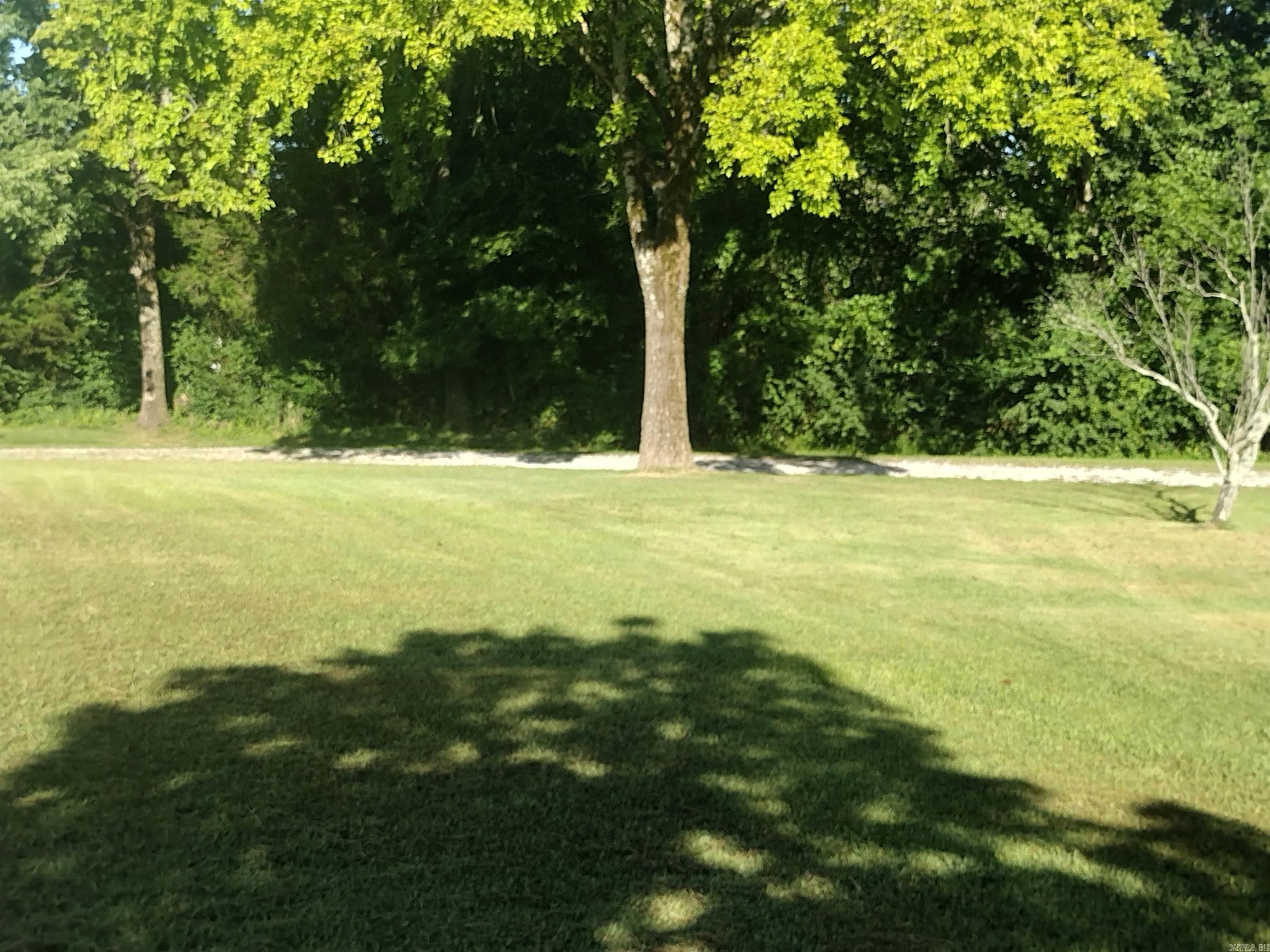601 South Peabody  Mountain View, AR