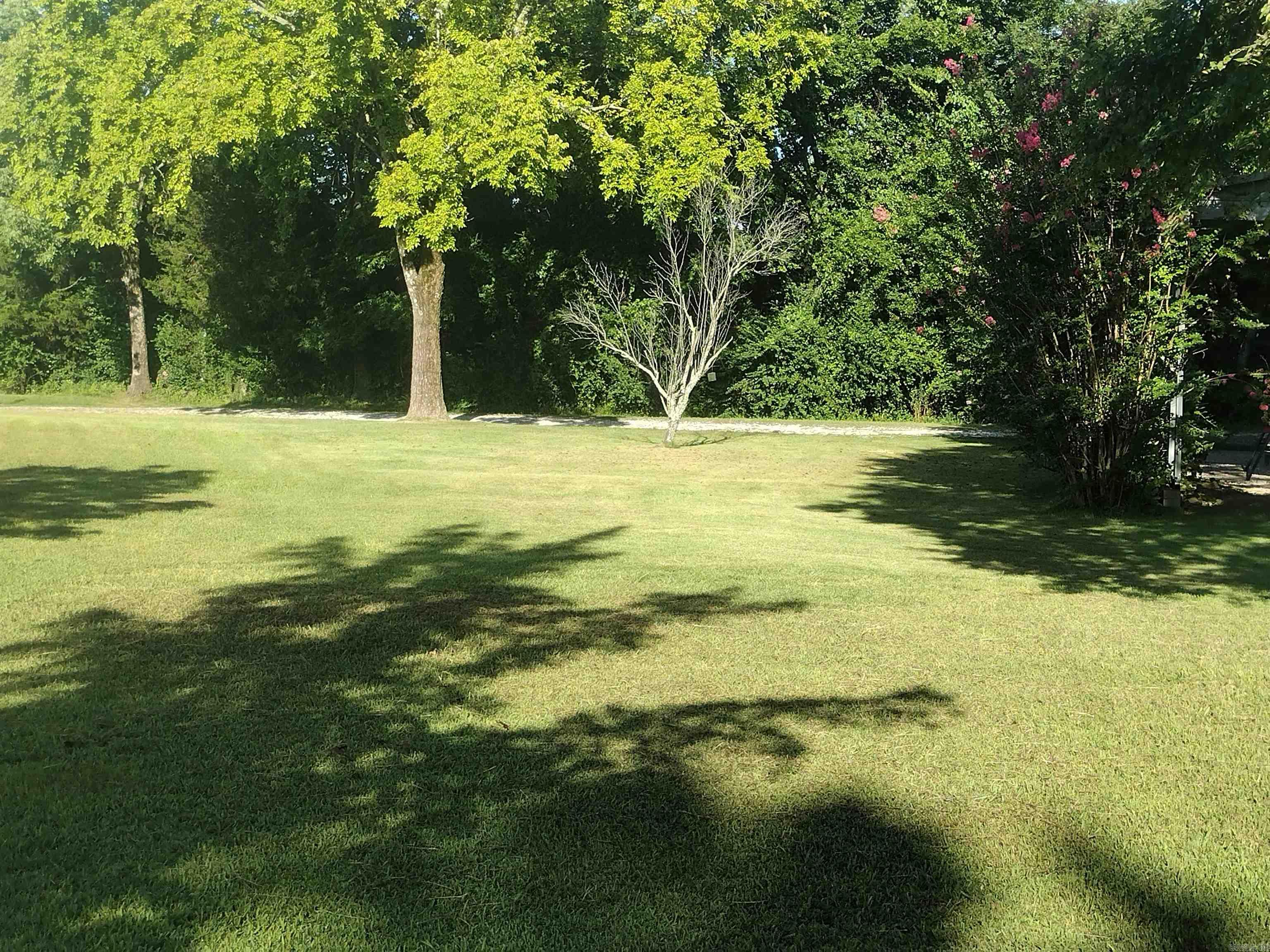 601 South Peabody  Mountain View, AR