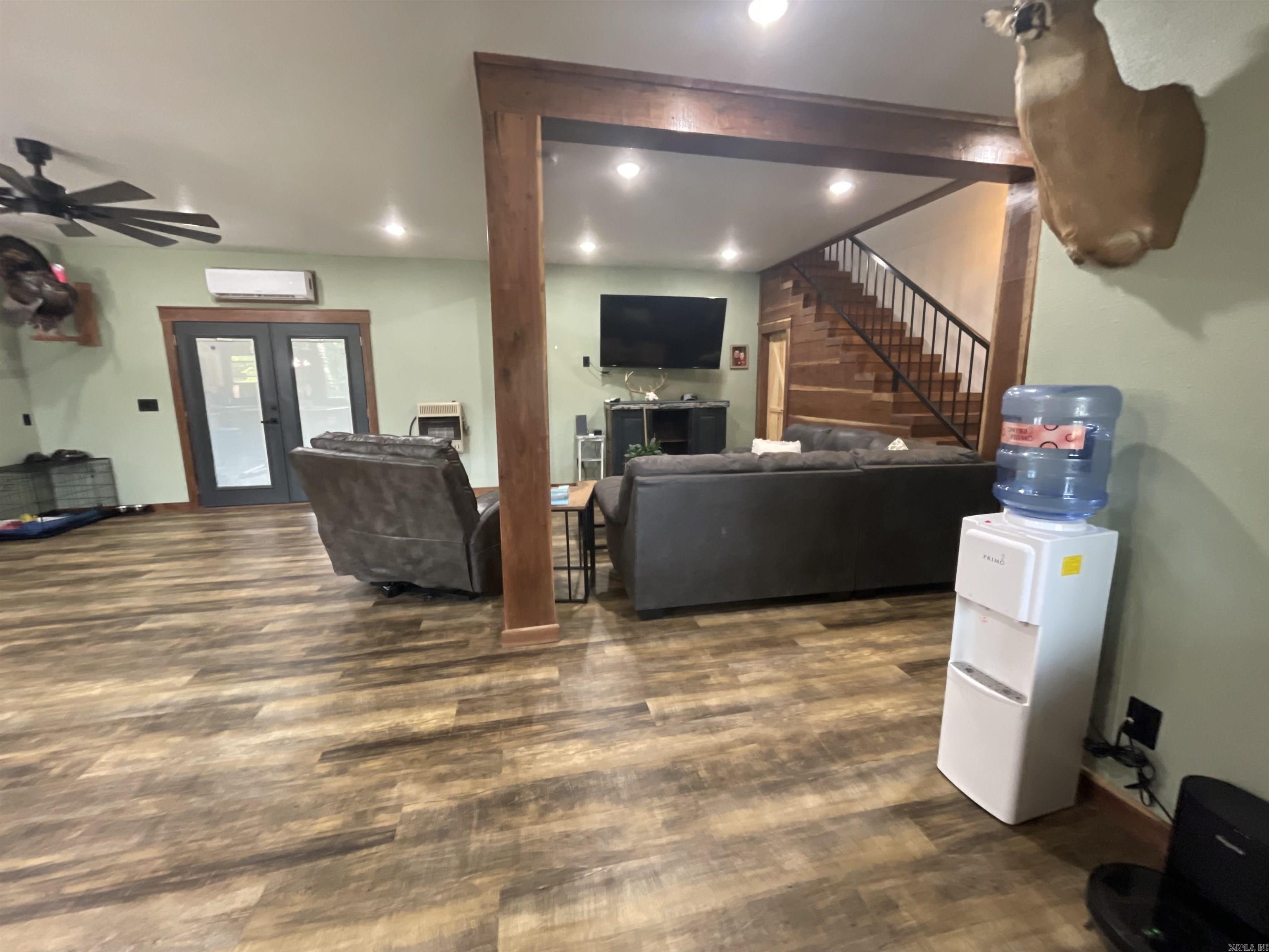 4264 Highway 87  Mountain View, AR