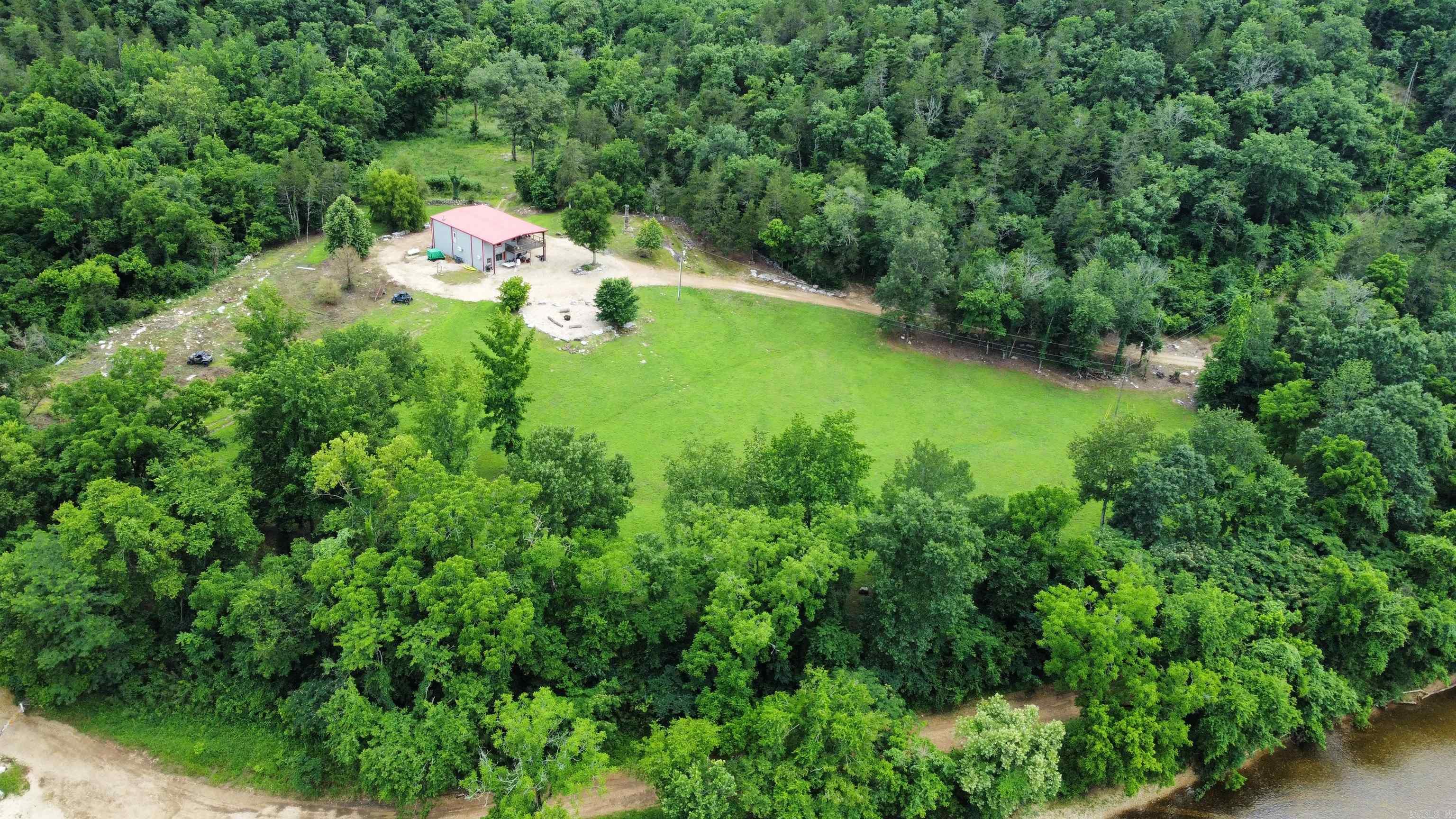 4264 Highway 87  Mountain View, AR