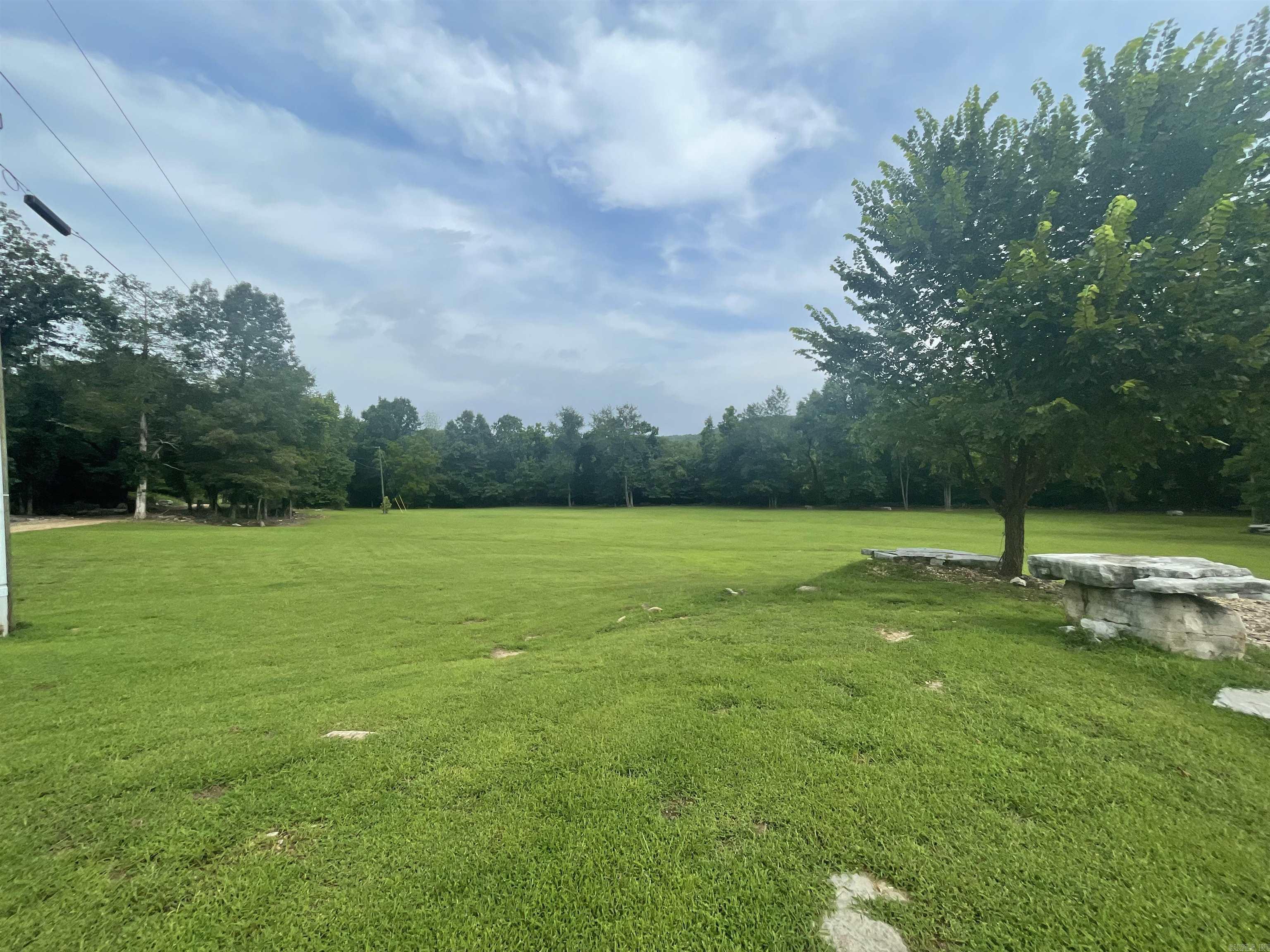 4264 Highway 87  Mountain View, AR