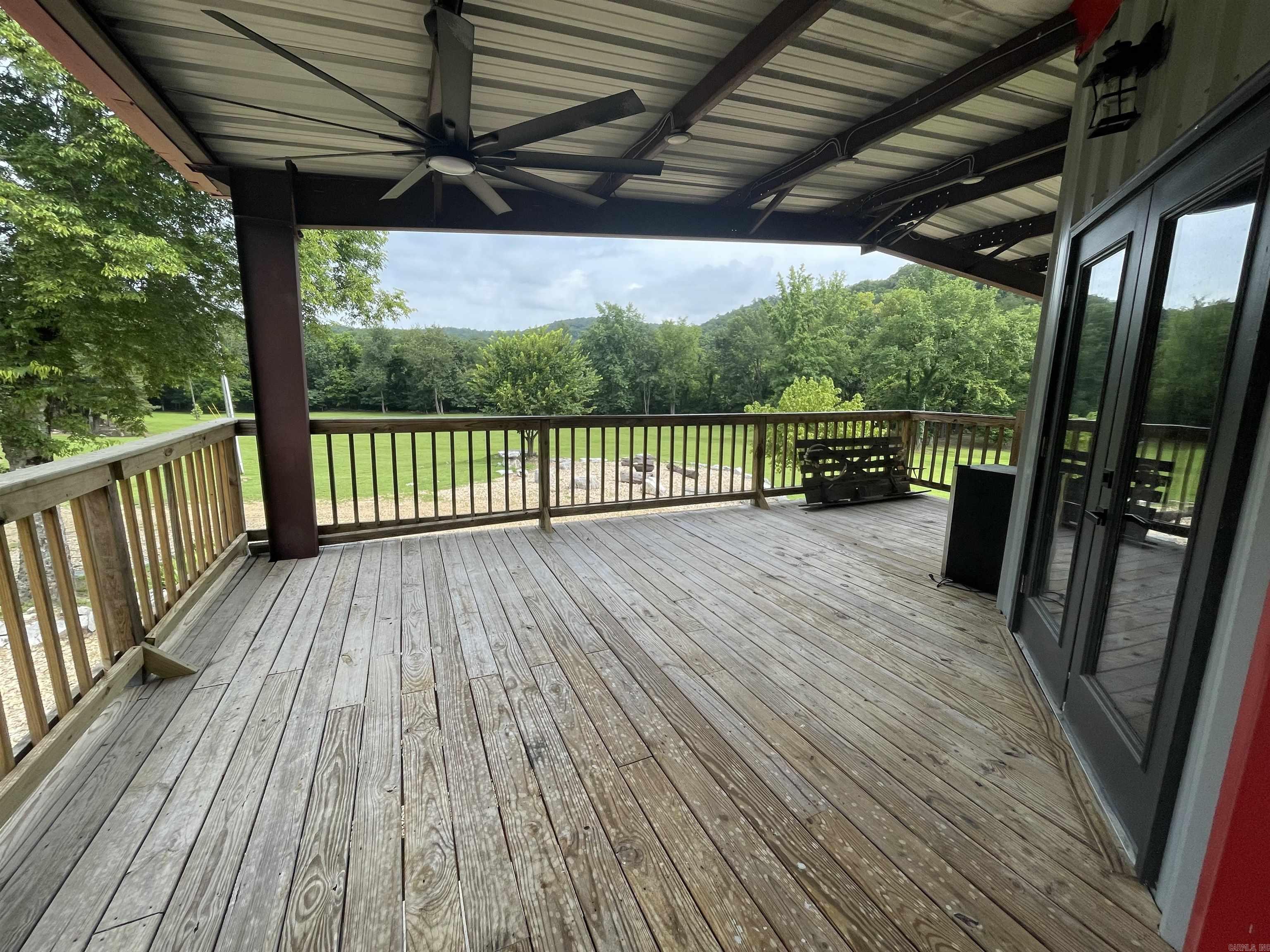 4264 Highway 87  Mountain View, AR