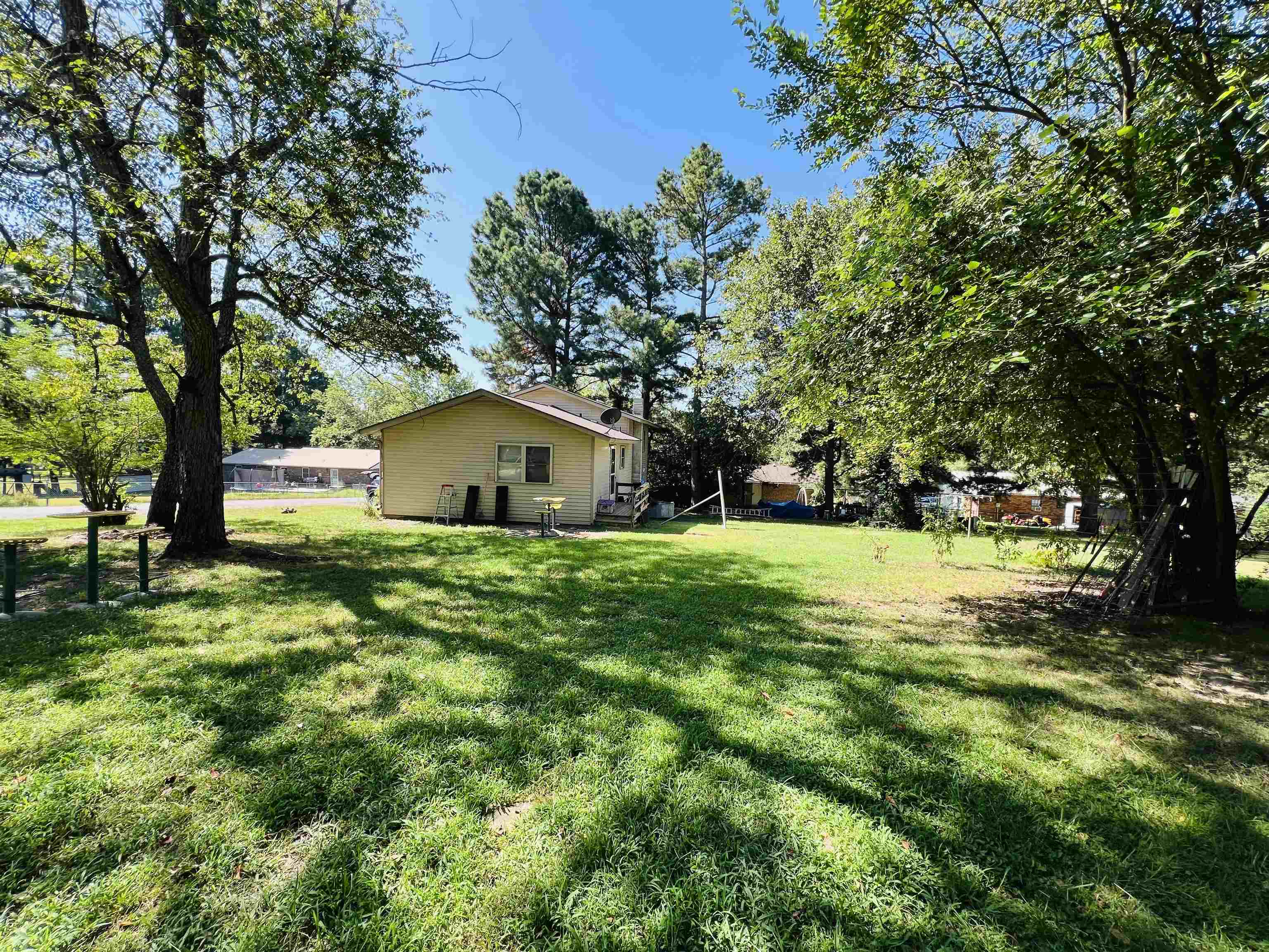 210 Pilot Hill  Salem, AR