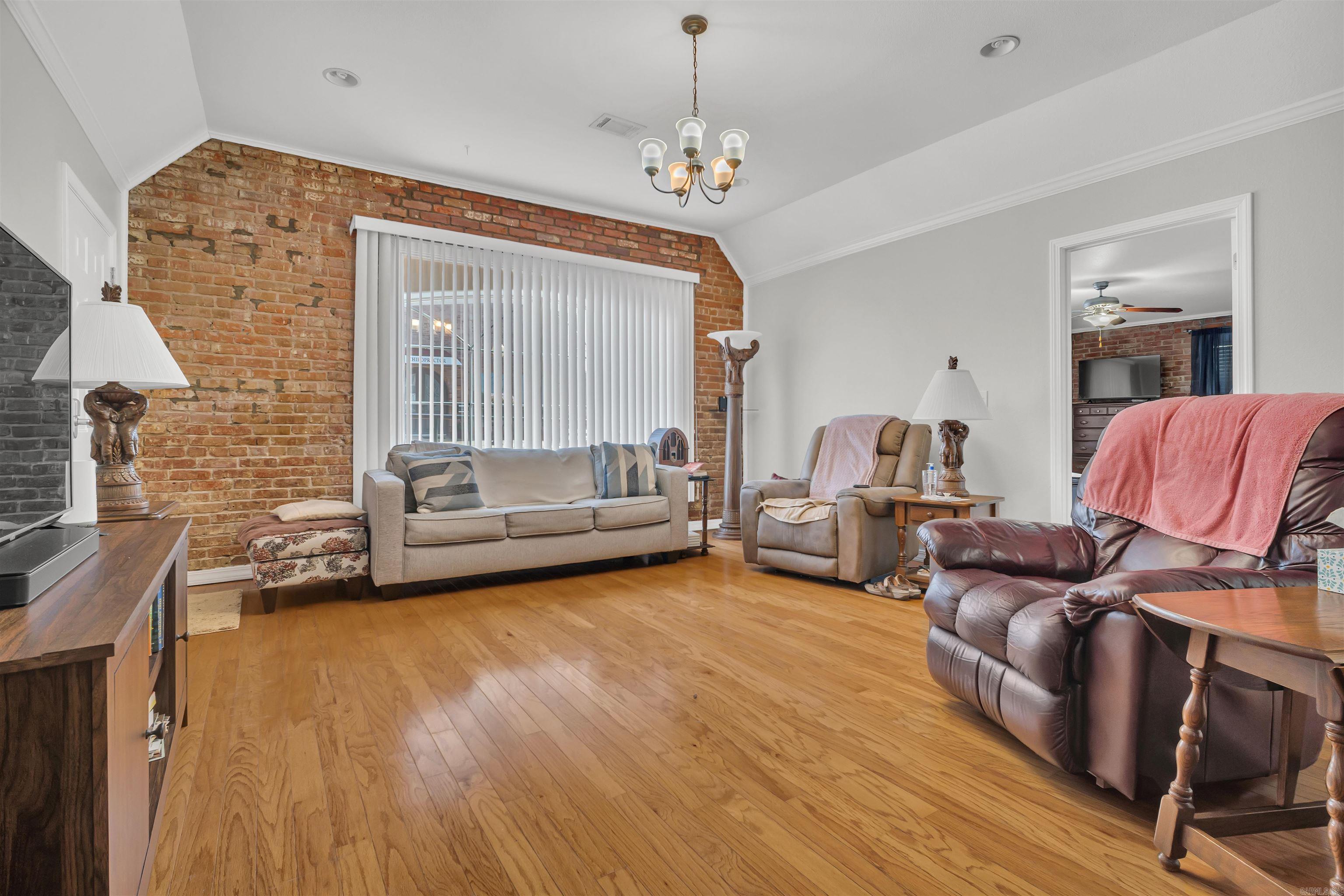 111 Commerce  Morrilton, AR