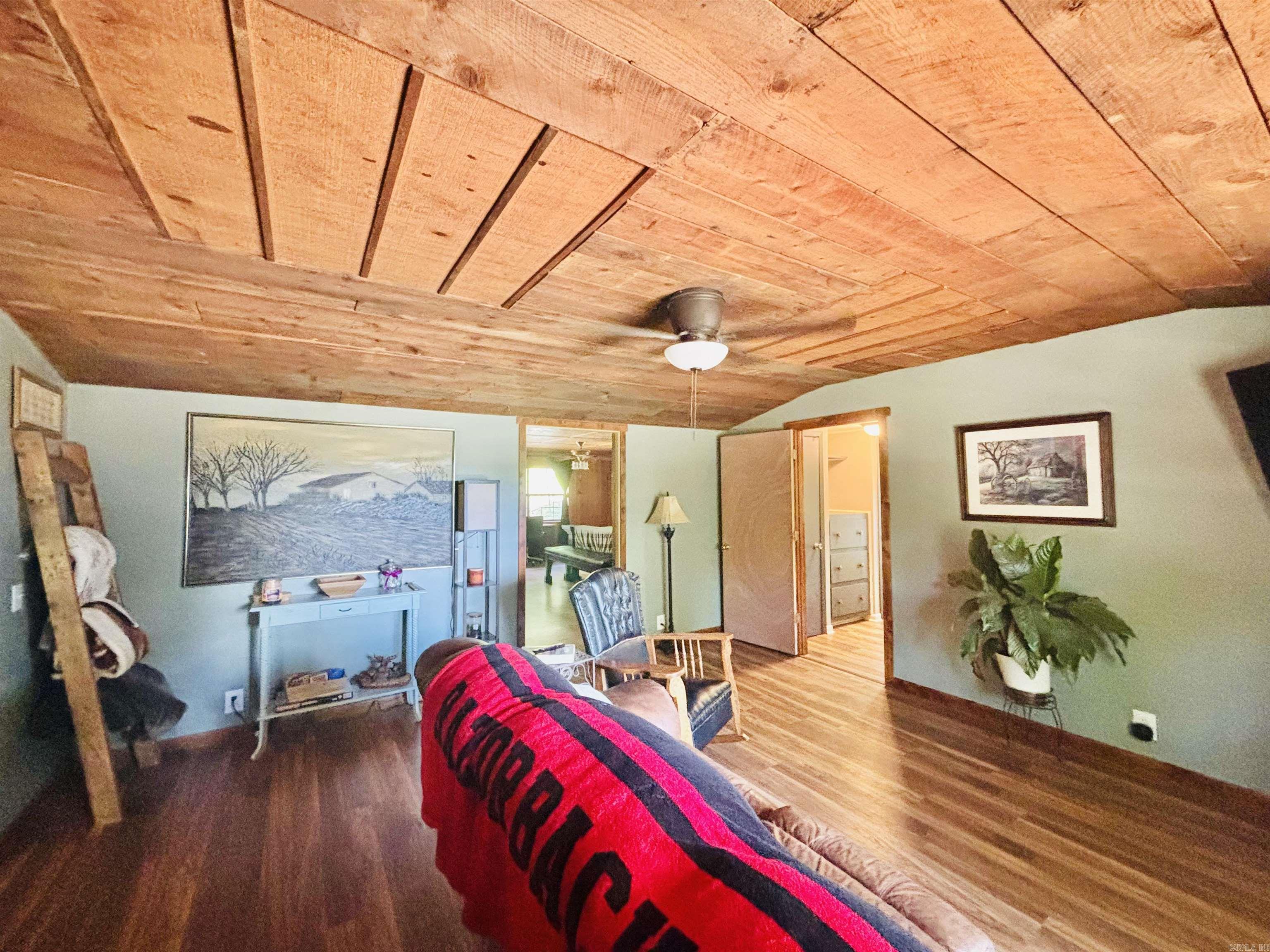 4139 Old 66  Leslie, AR