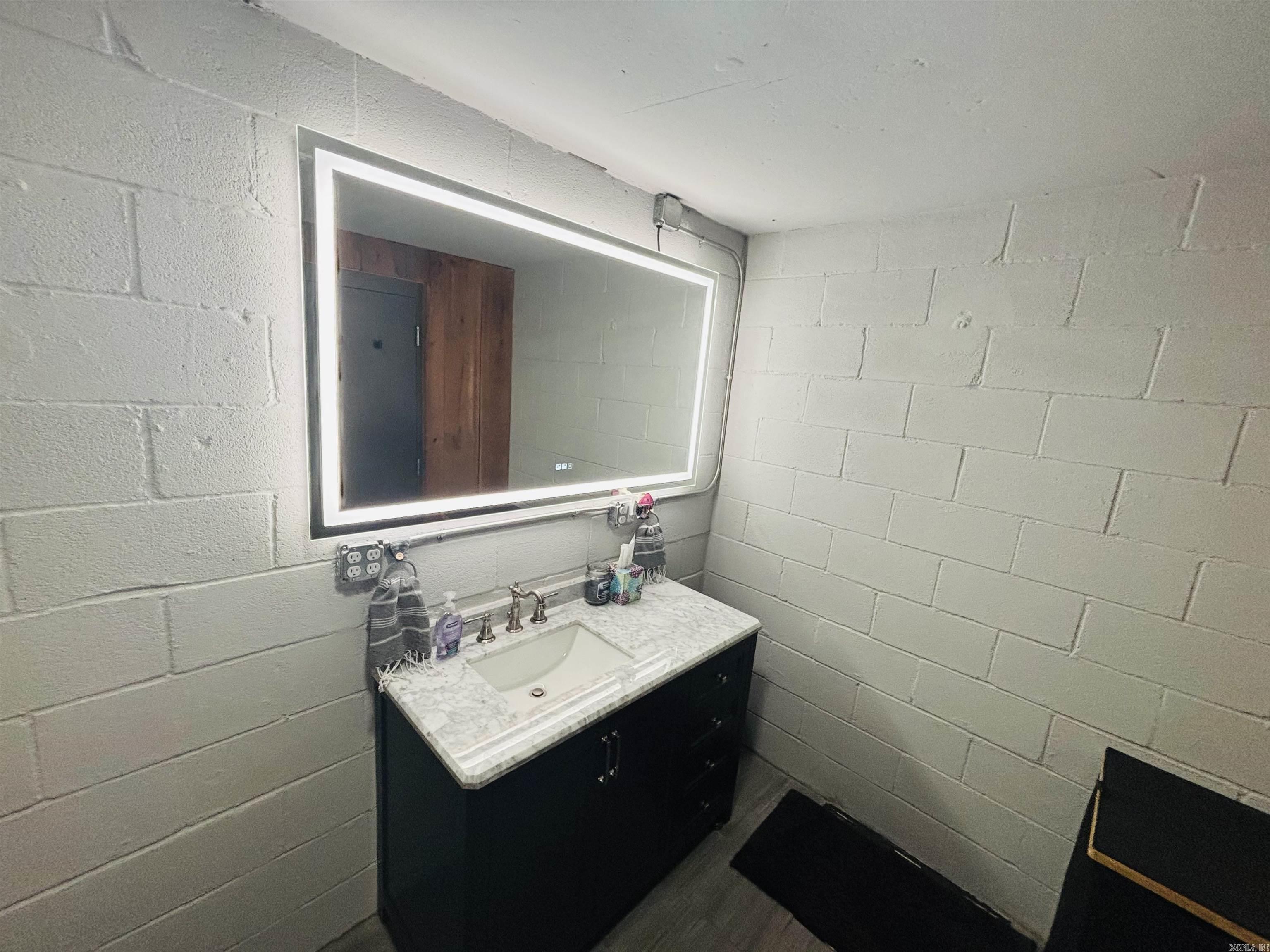 4139 Old 66  Leslie, AR