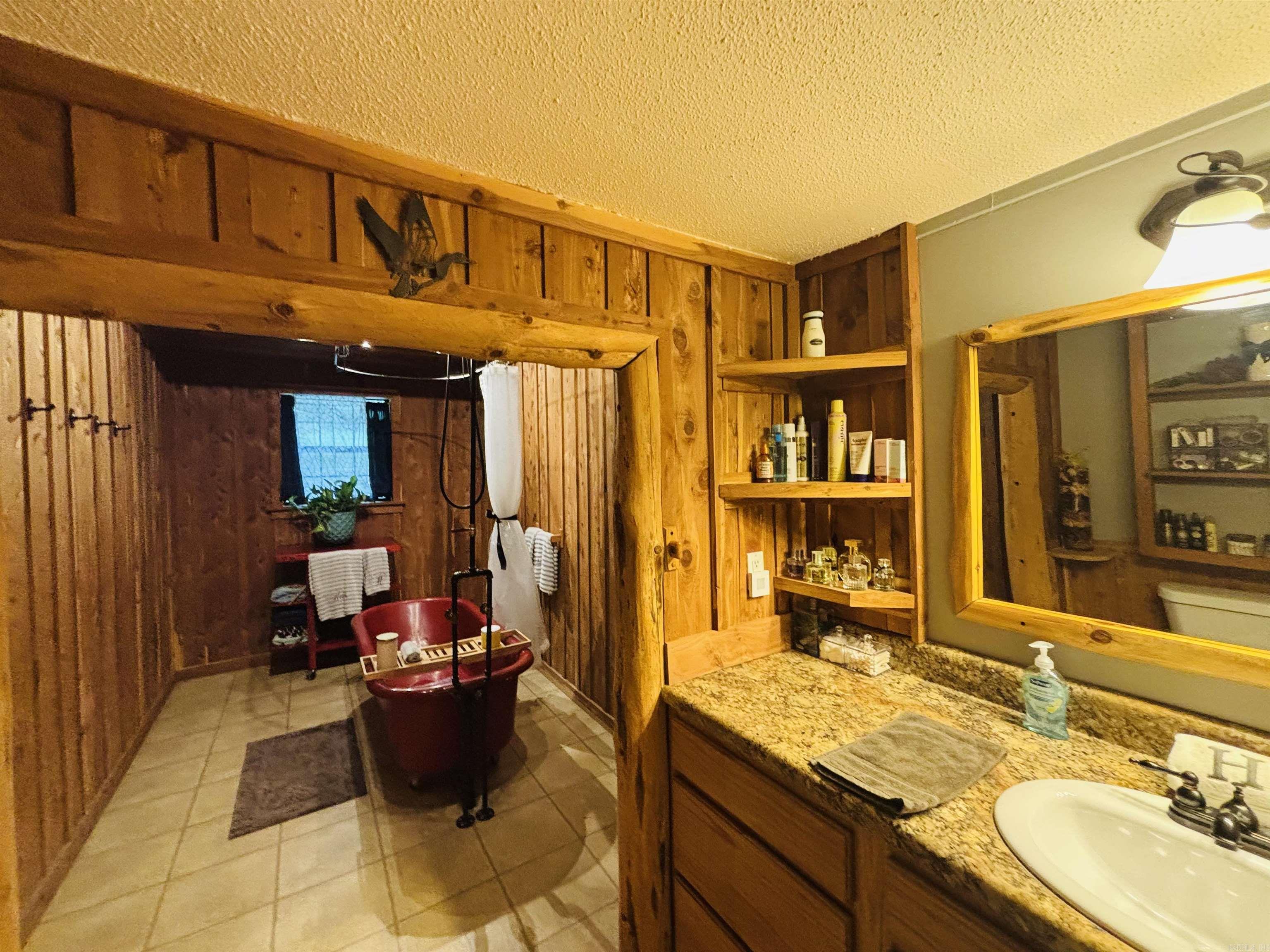4139 Old 66  Leslie, AR