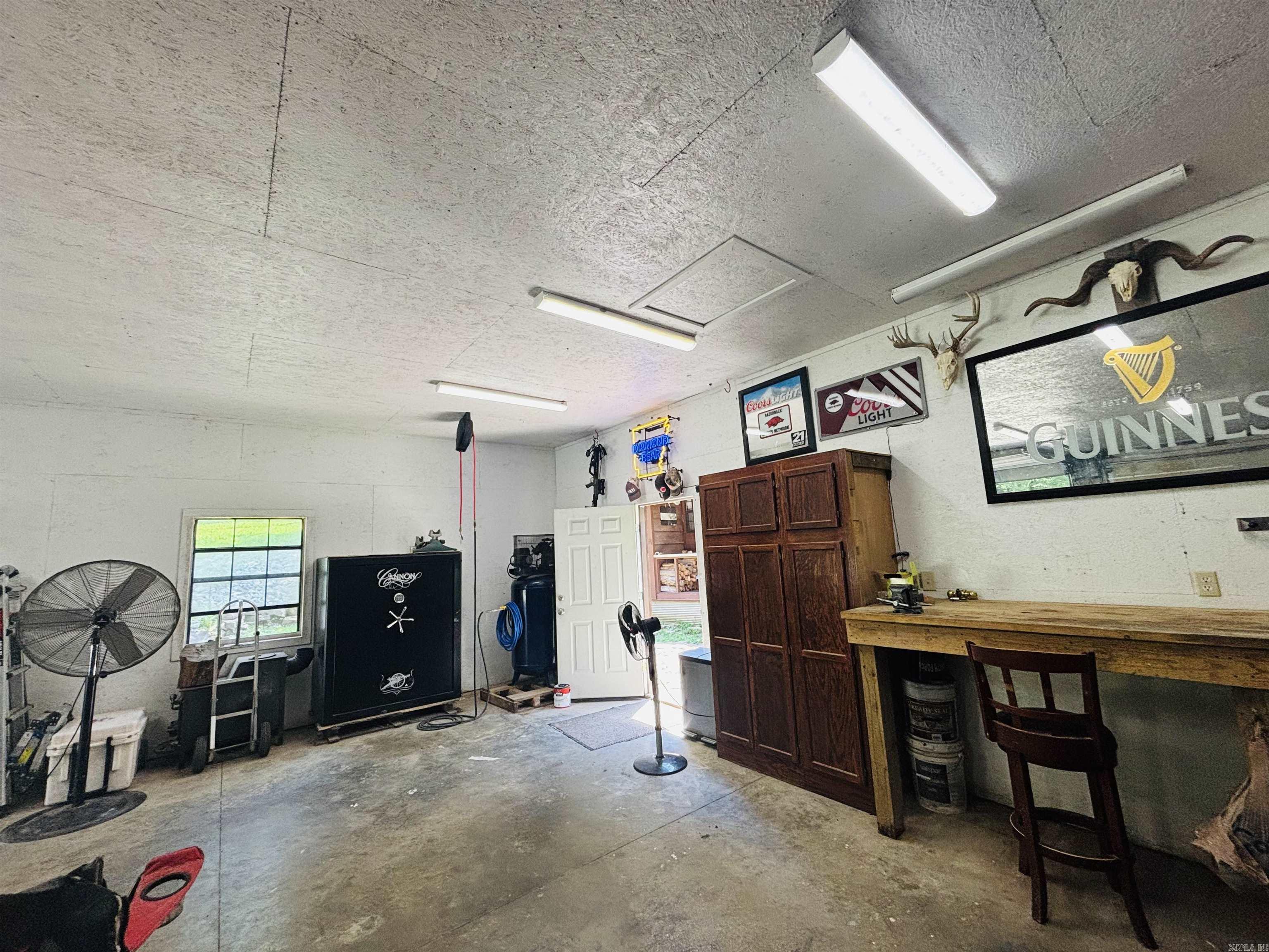 4139 Old 66  Leslie, AR