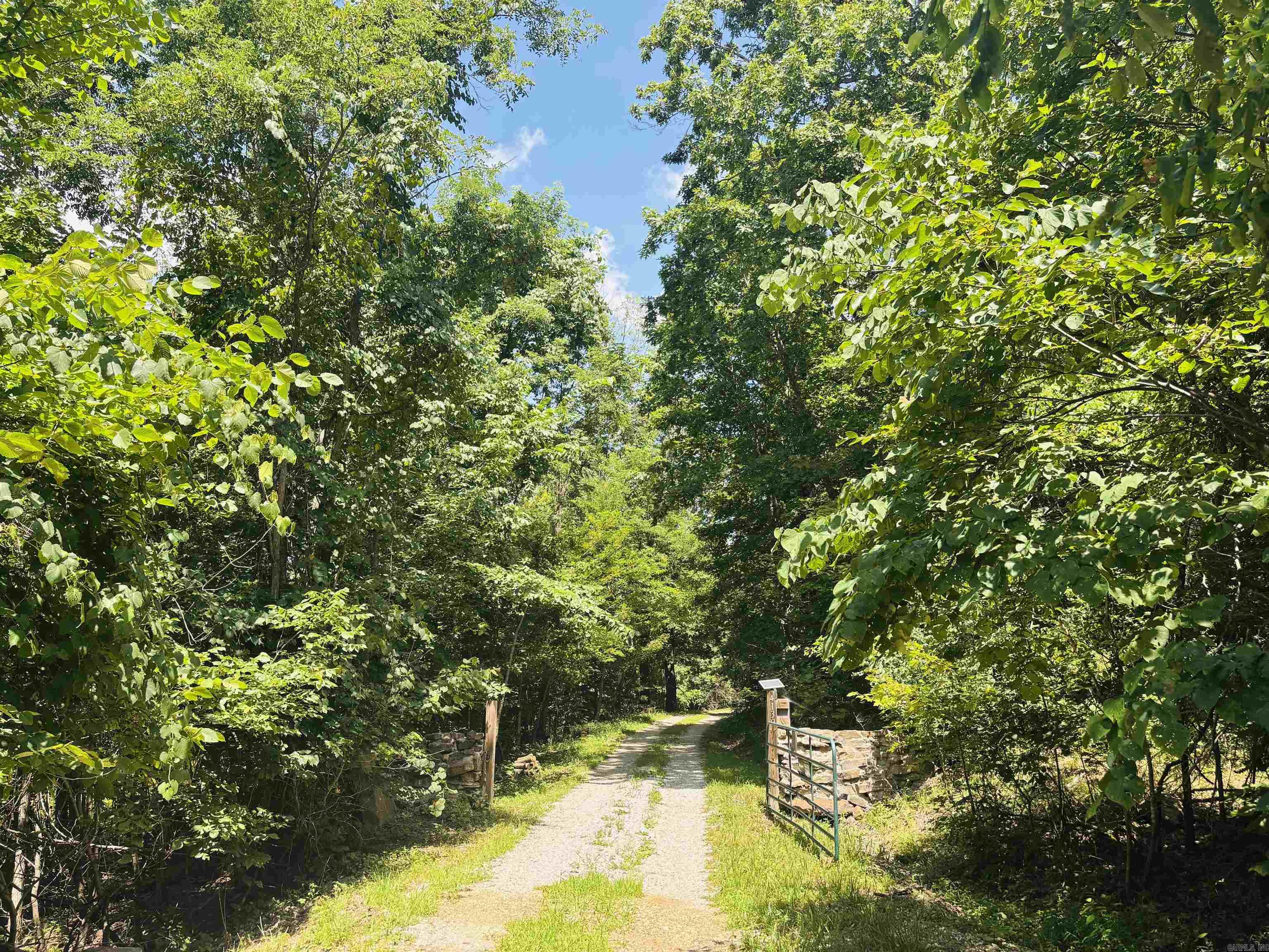 4139 Old 66  Leslie, AR