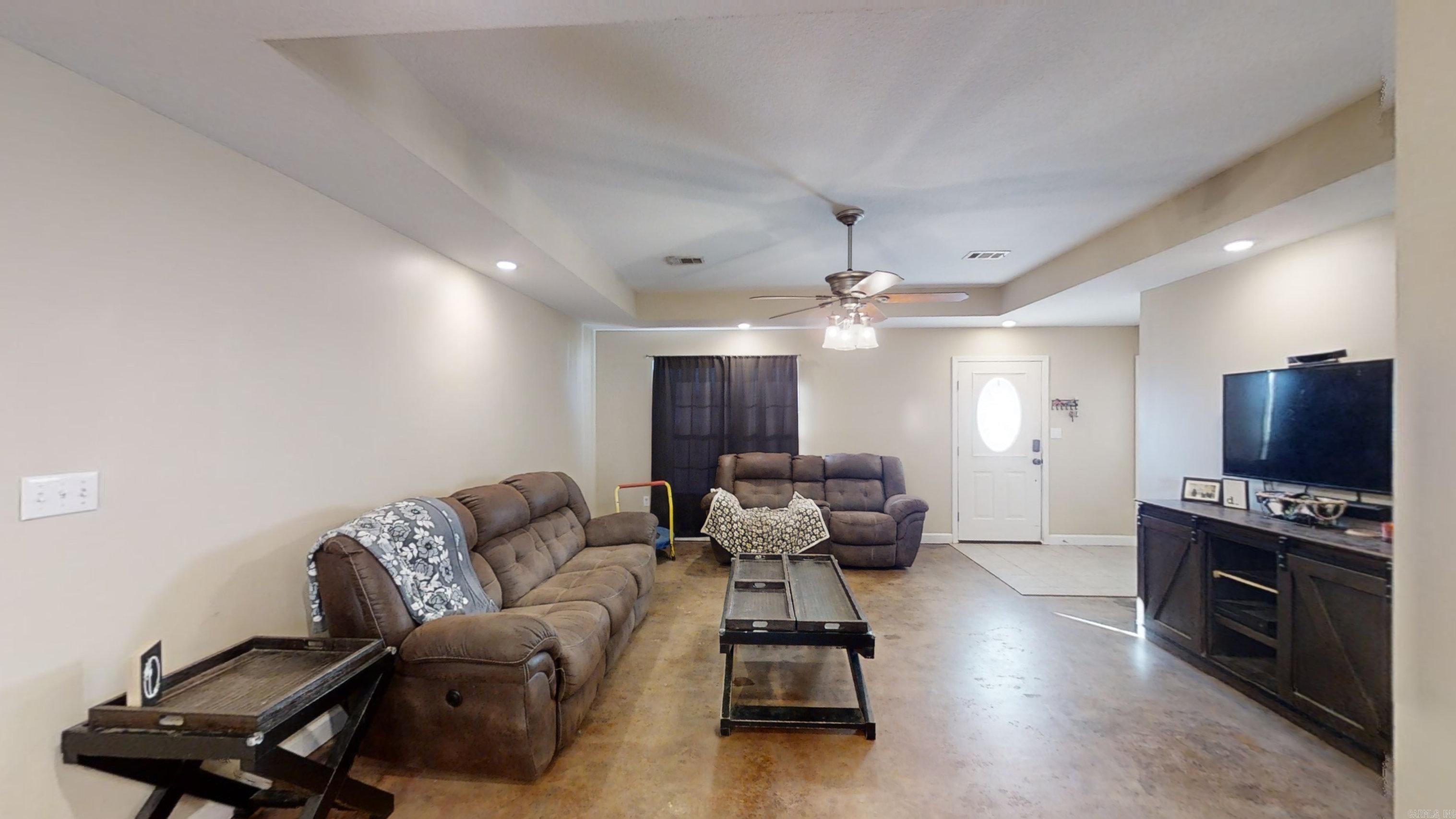 334 Linda  Bono, AR