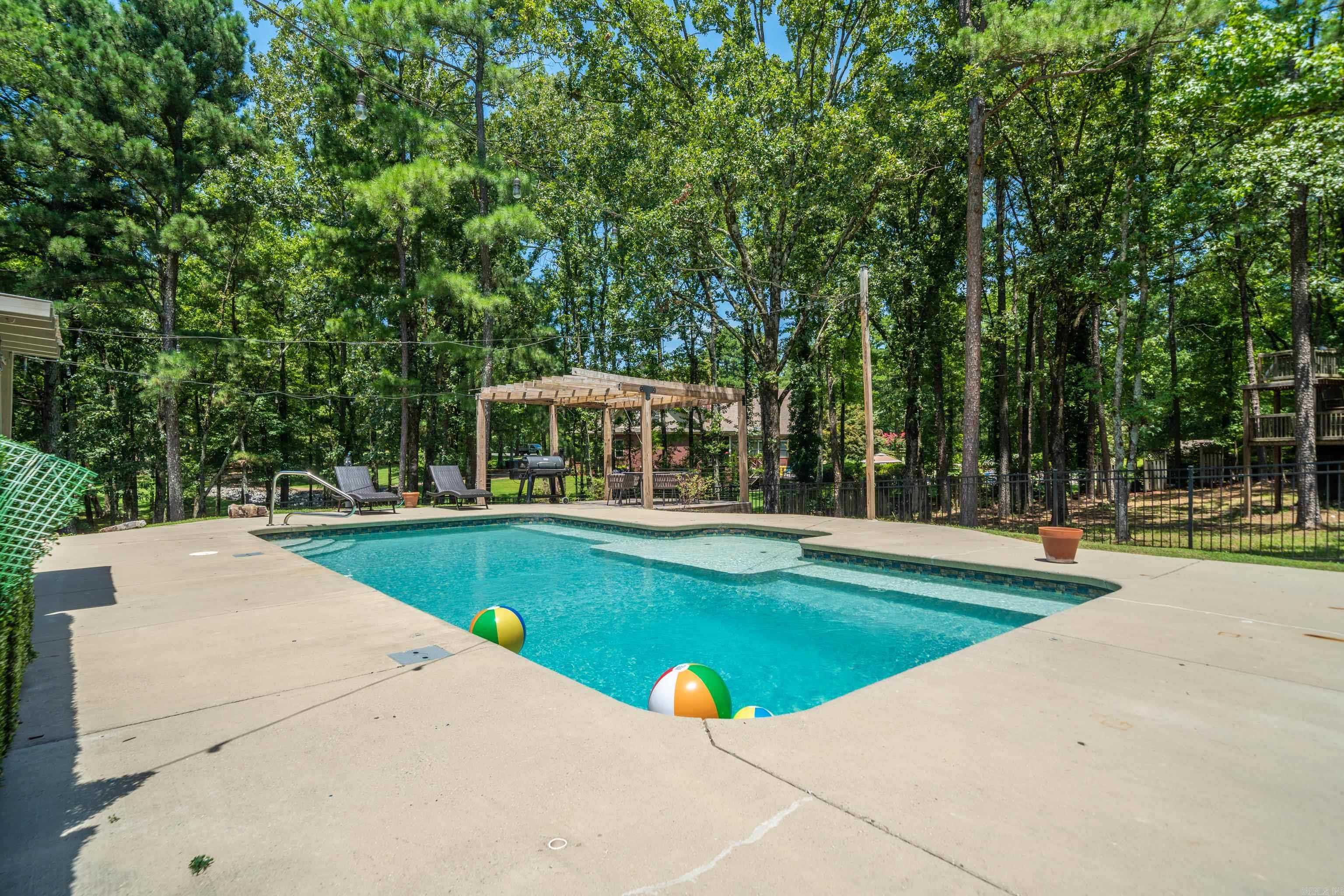 132 Woodland Heights  Hot Springs, AR