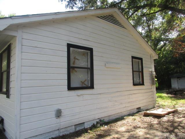 2002 S Maple  Pine Bluff, AR