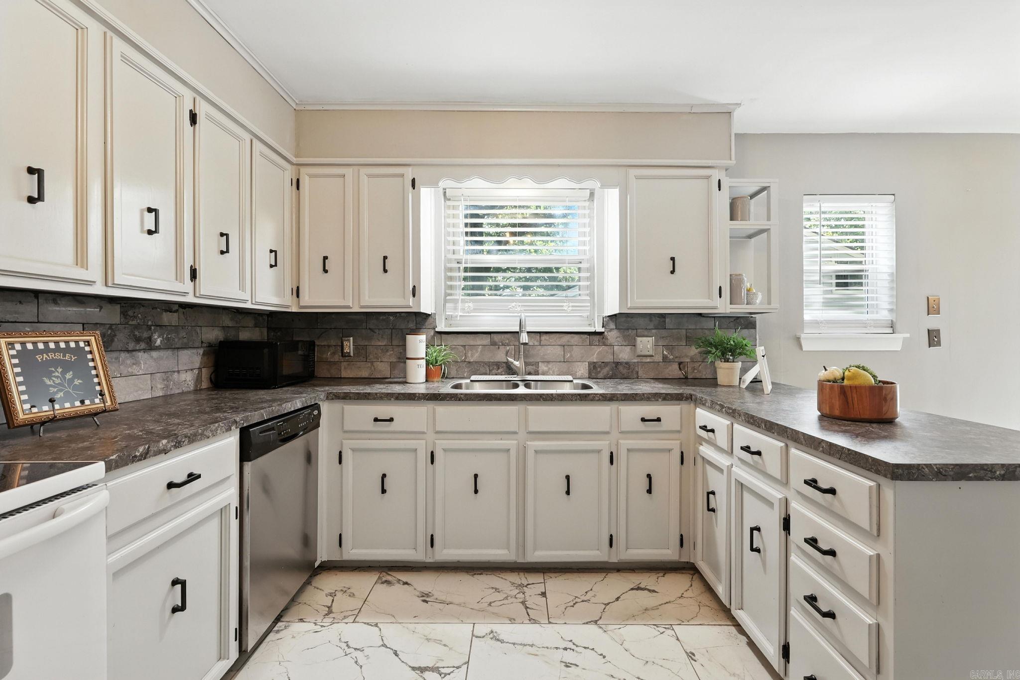 2 Millstone  Maumelle, AR