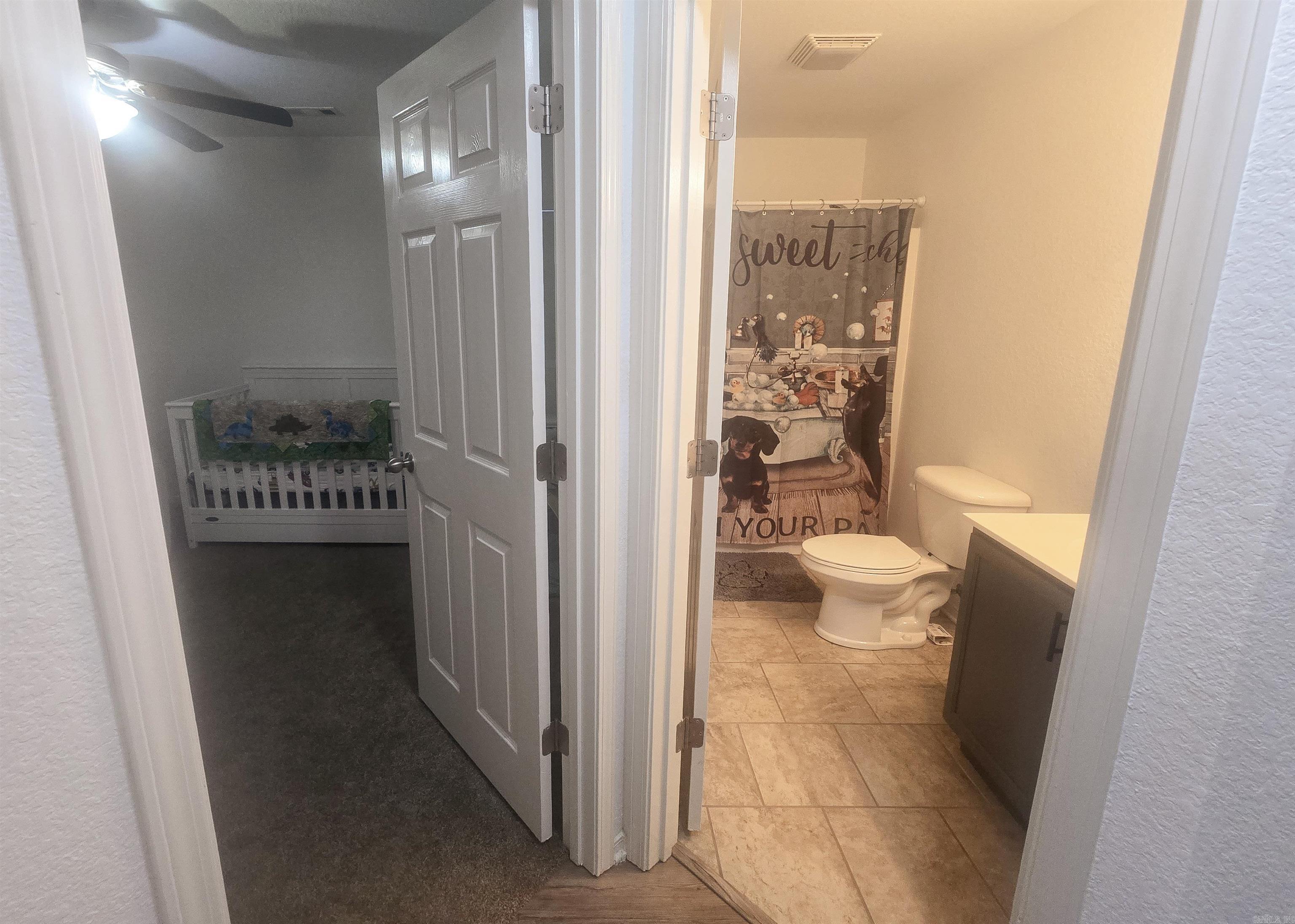 6425 White Oak  North Little Rock, AR