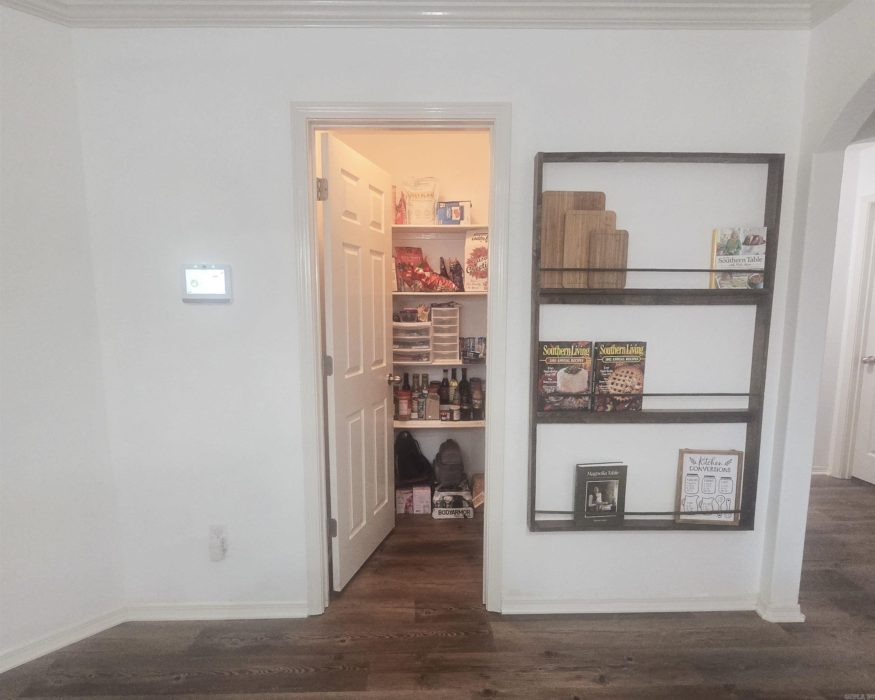 6425 White Oak  North Little Rock, AR