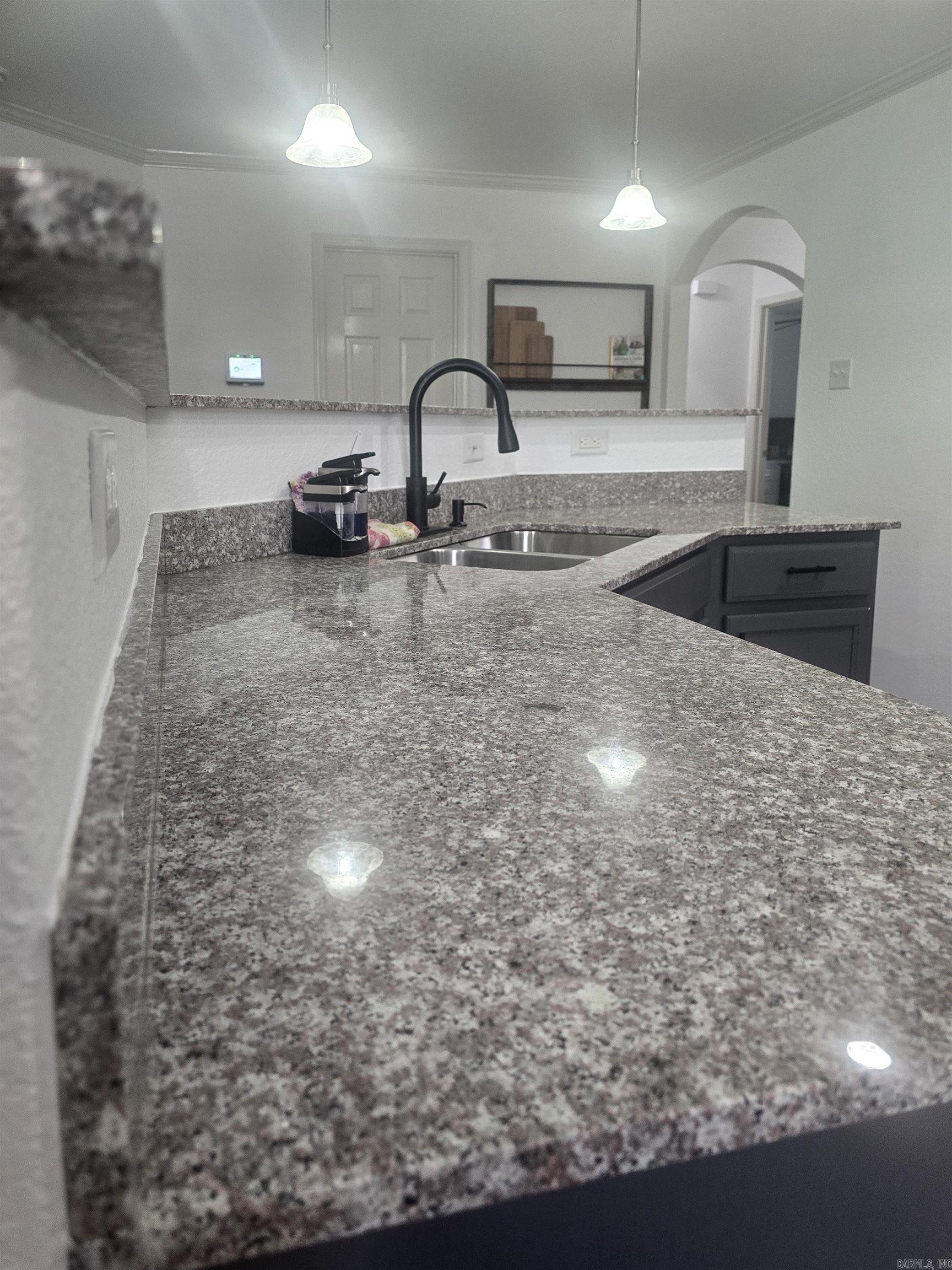6425 White Oak  North Little Rock, AR