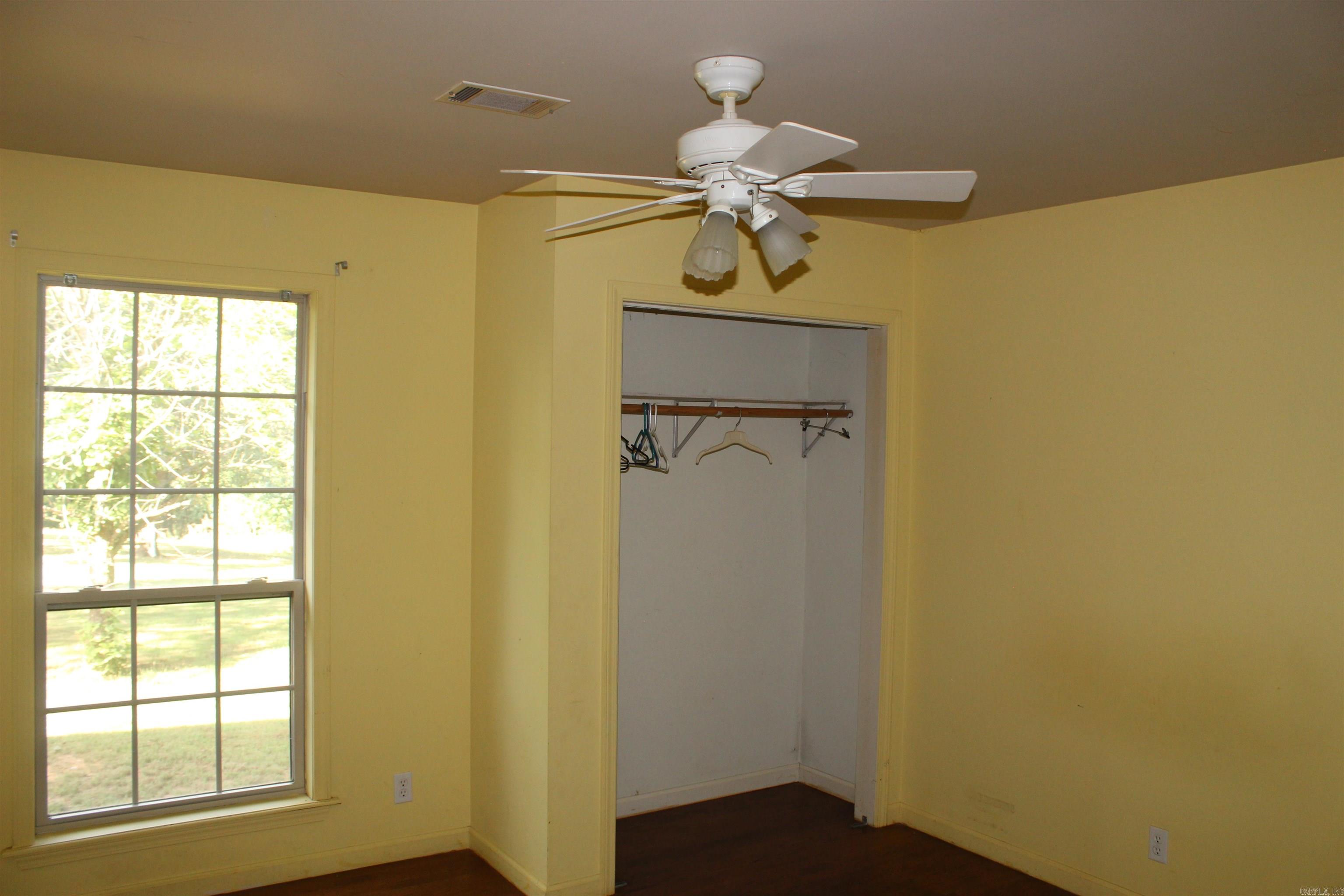 256 Grand Central Drive  Marshall, AR
