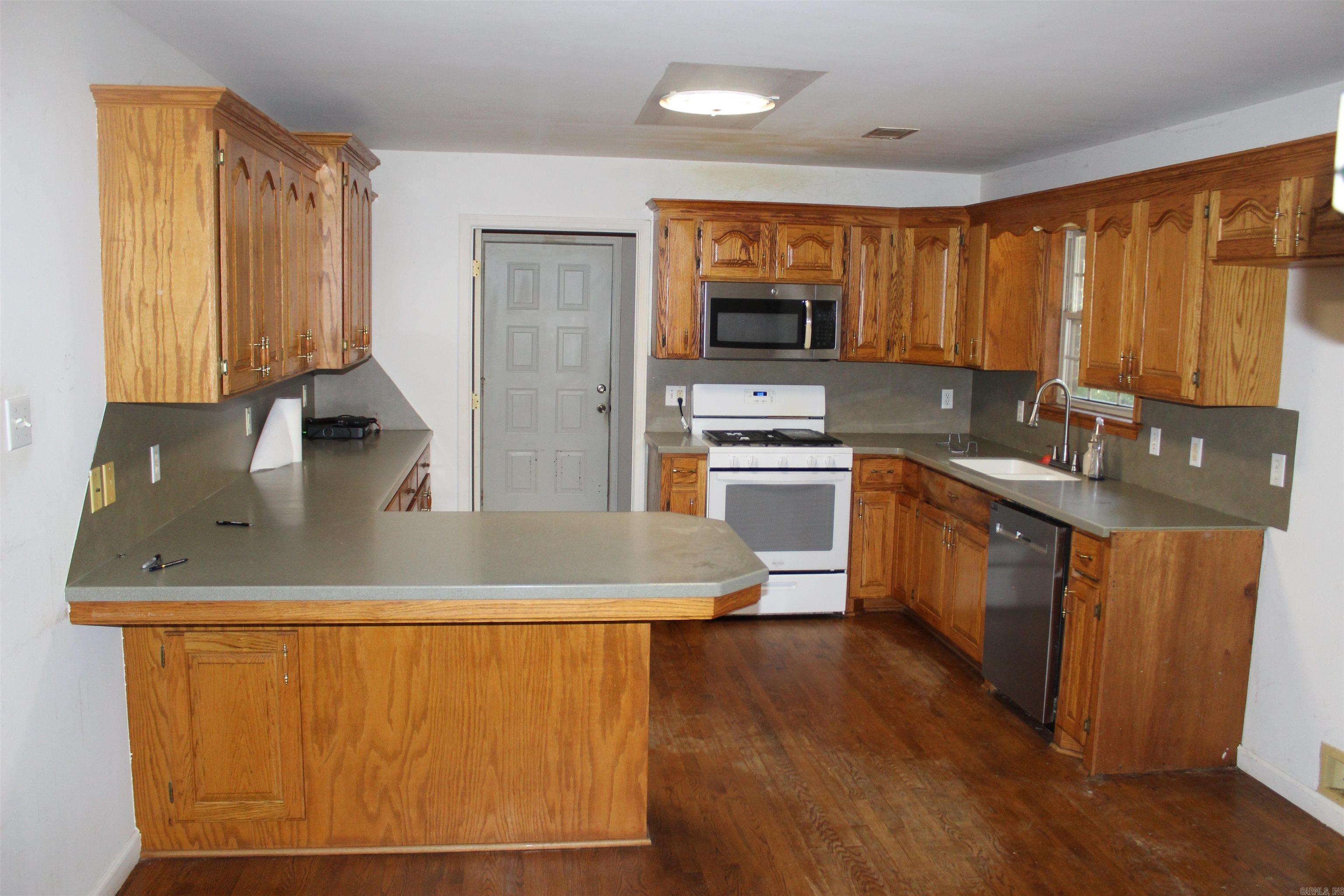 256 Grand Central Drive  Marshall, AR