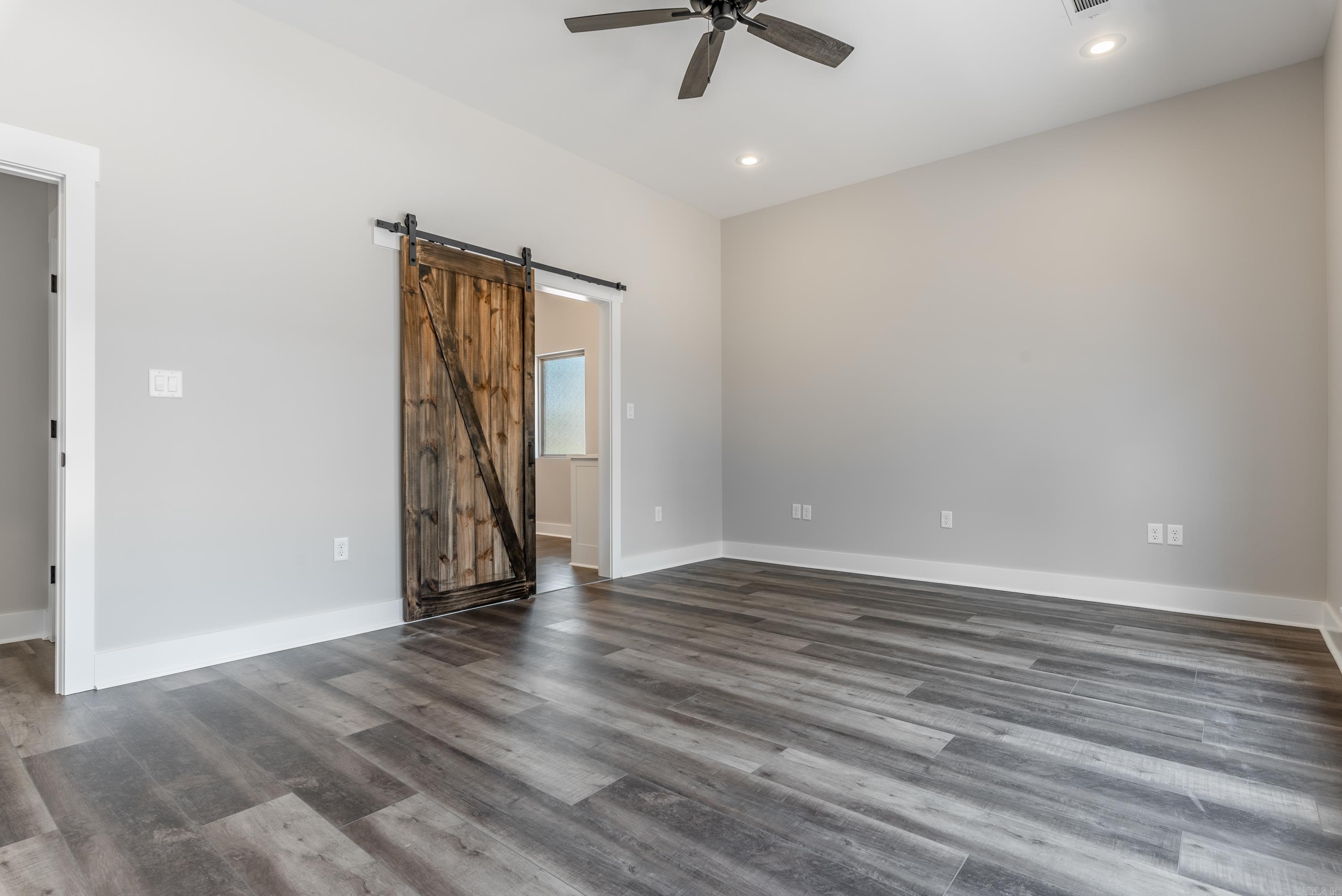 111 Crestview  Maumelle, AR