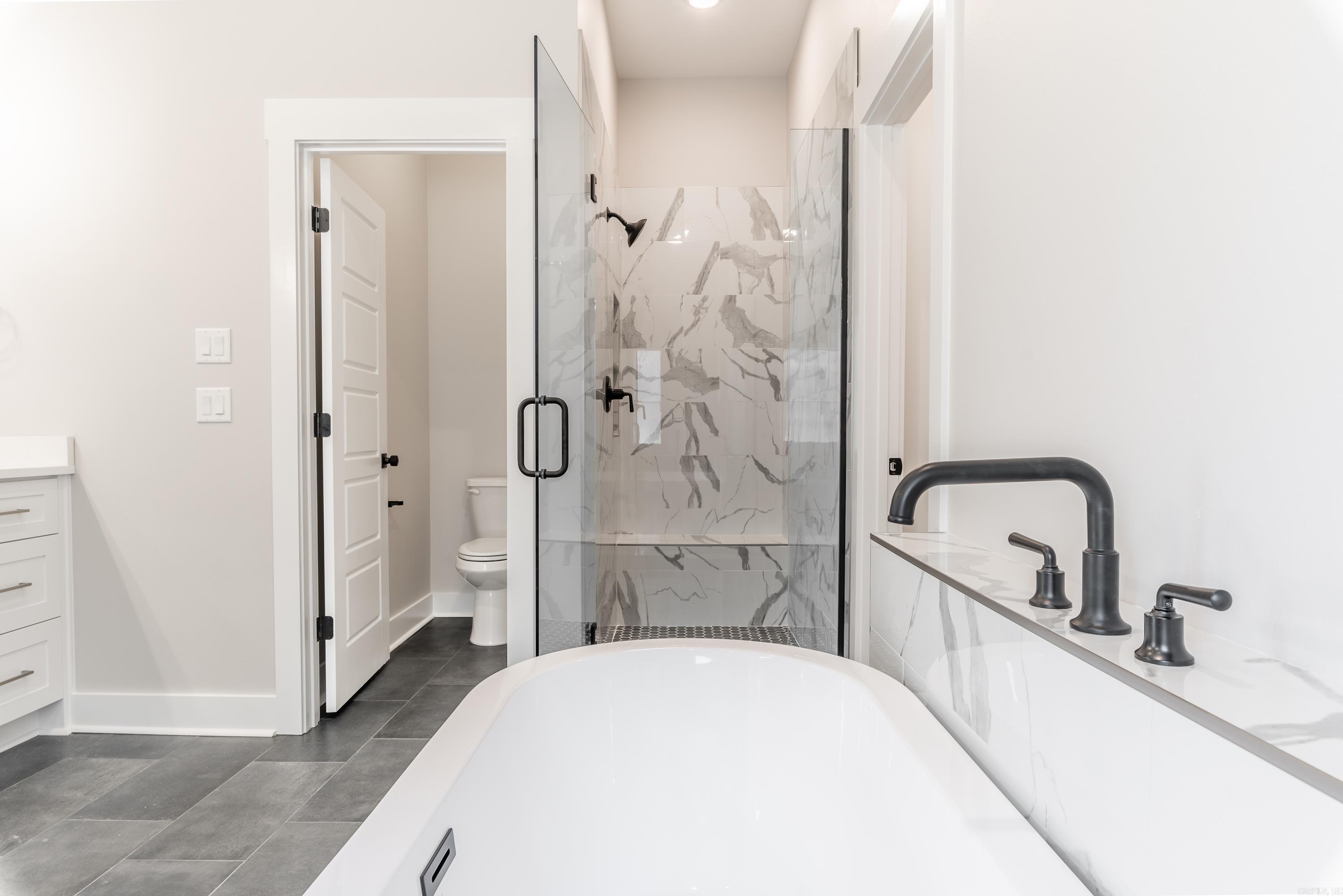 111 Crestview  Maumelle, AR